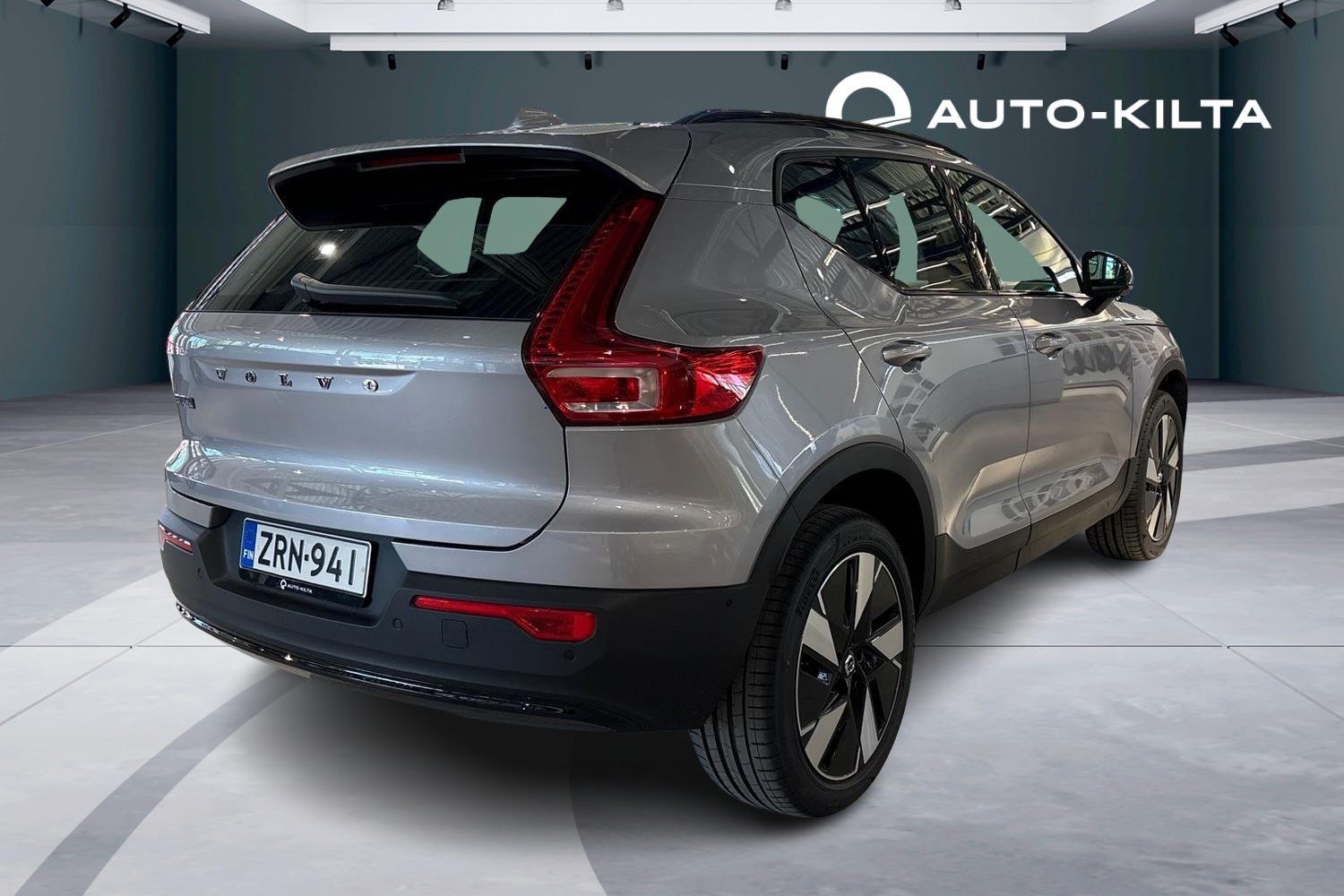 Volvo EX40 2026