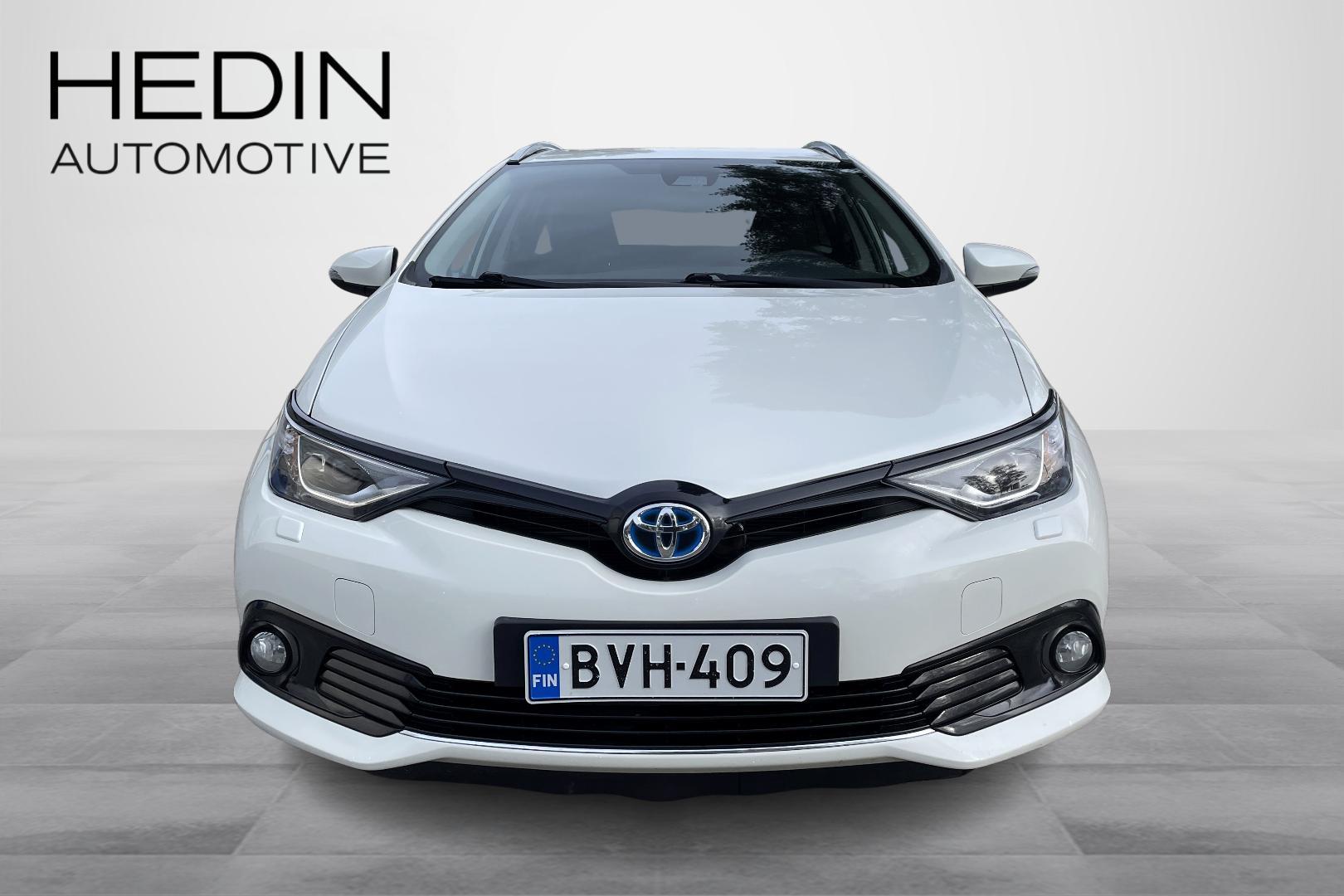 TOYOTA AURIS 2018