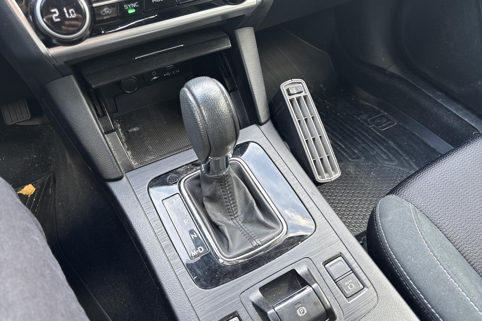 SUBARU OUTBACK 2019