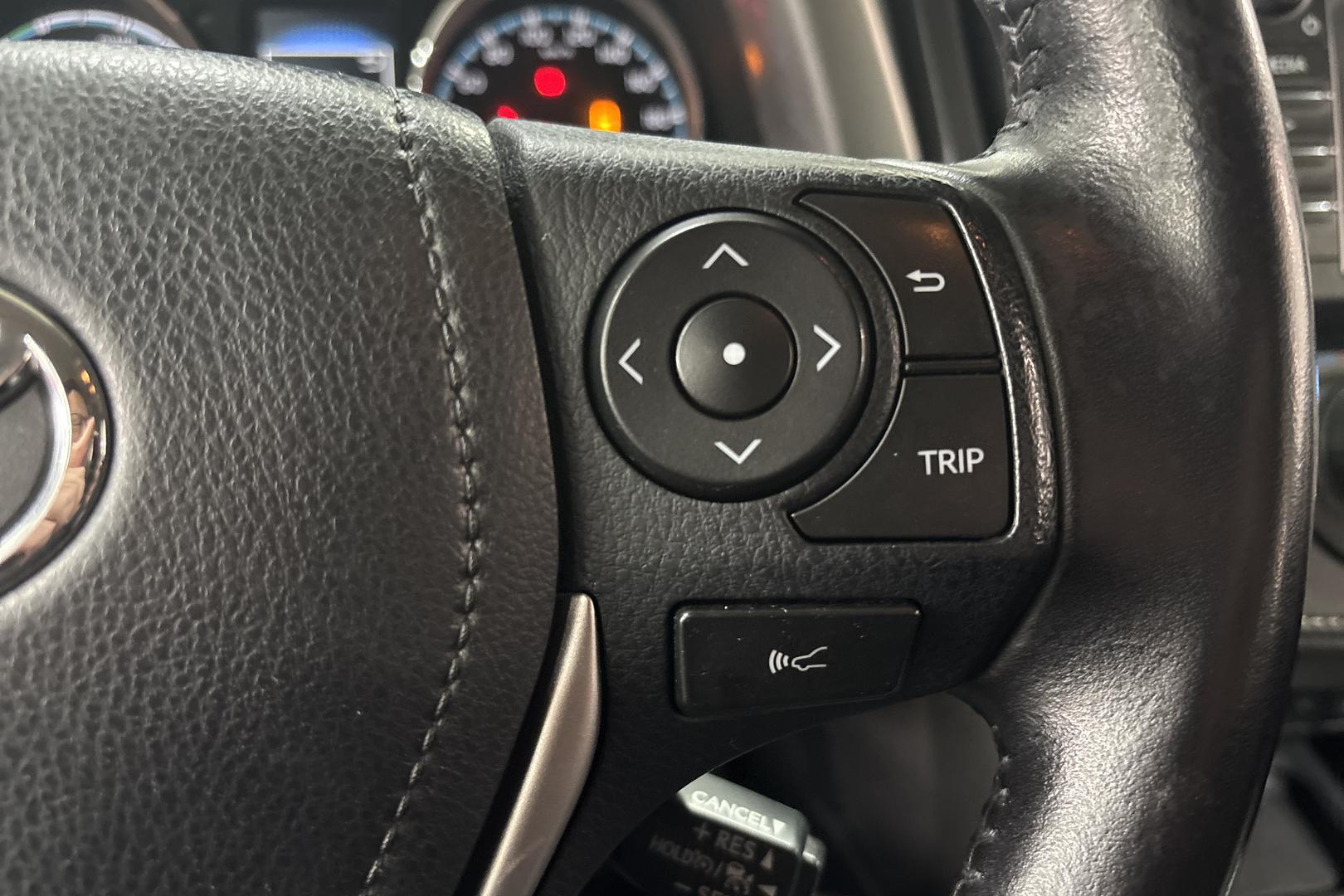 TOYOTA RAV4 2015