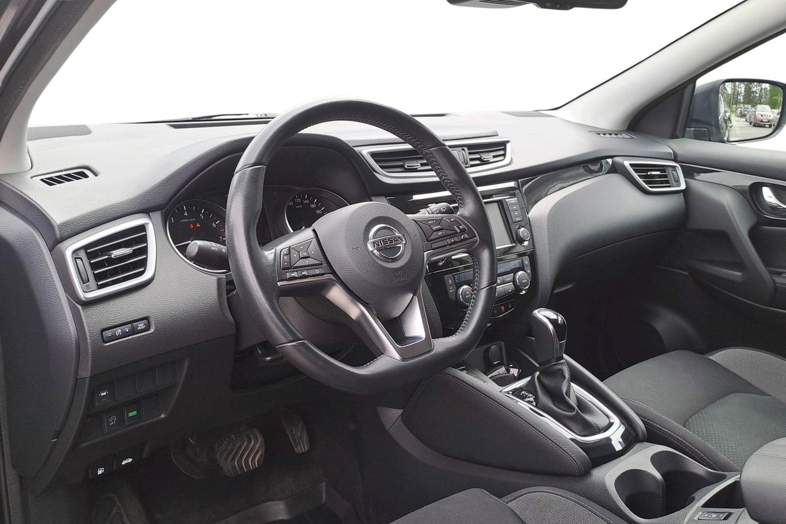 NISSAN Qashqai 2020