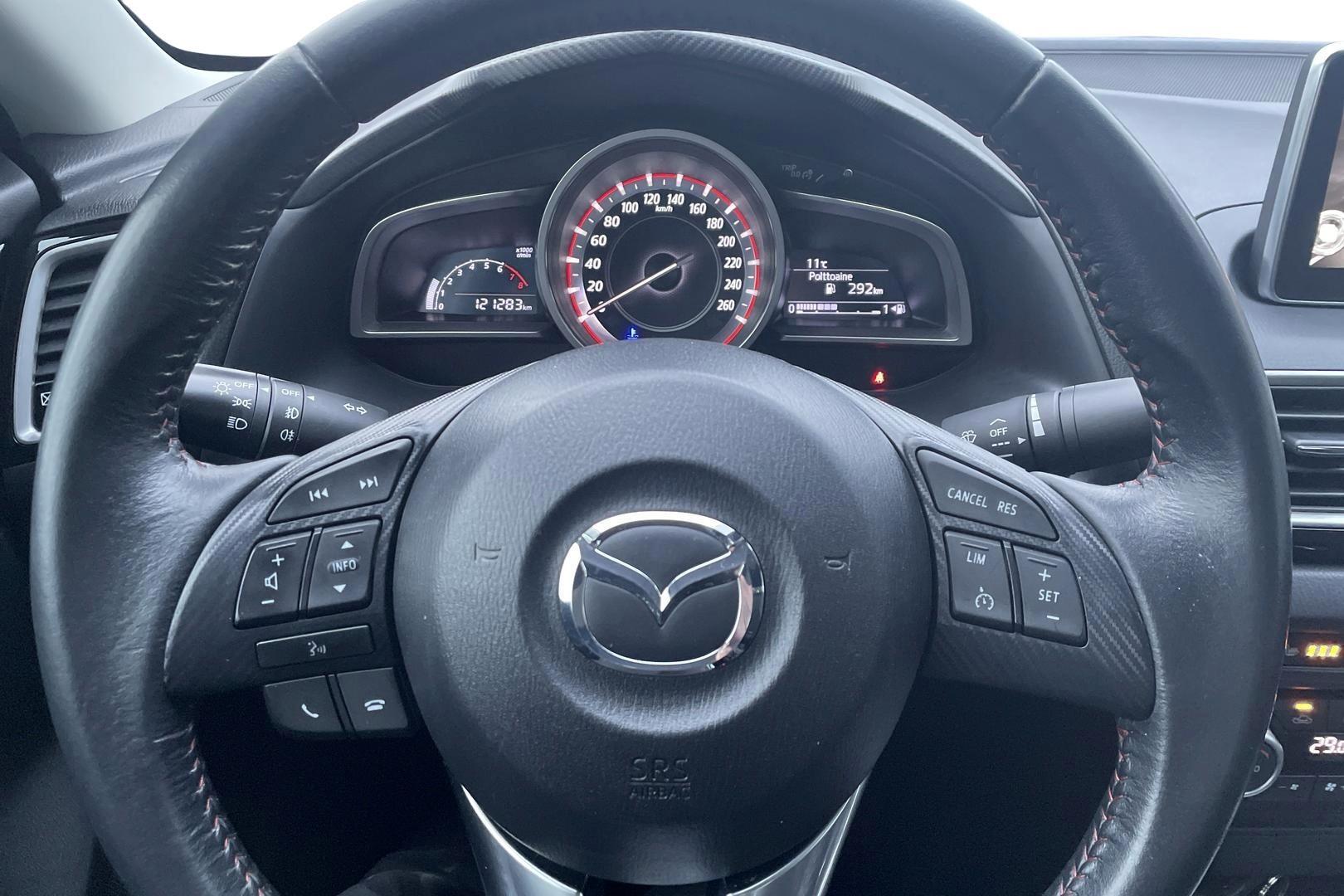 Mazda Mazda3 2015