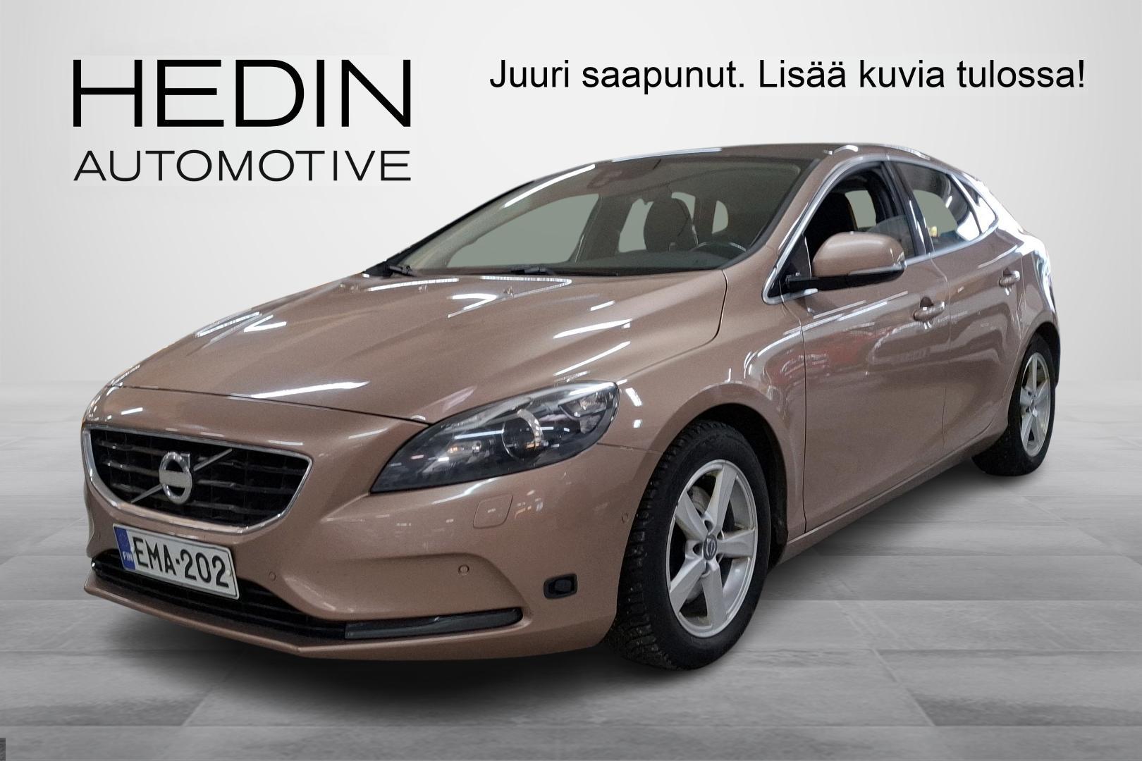Volvo V40 2012