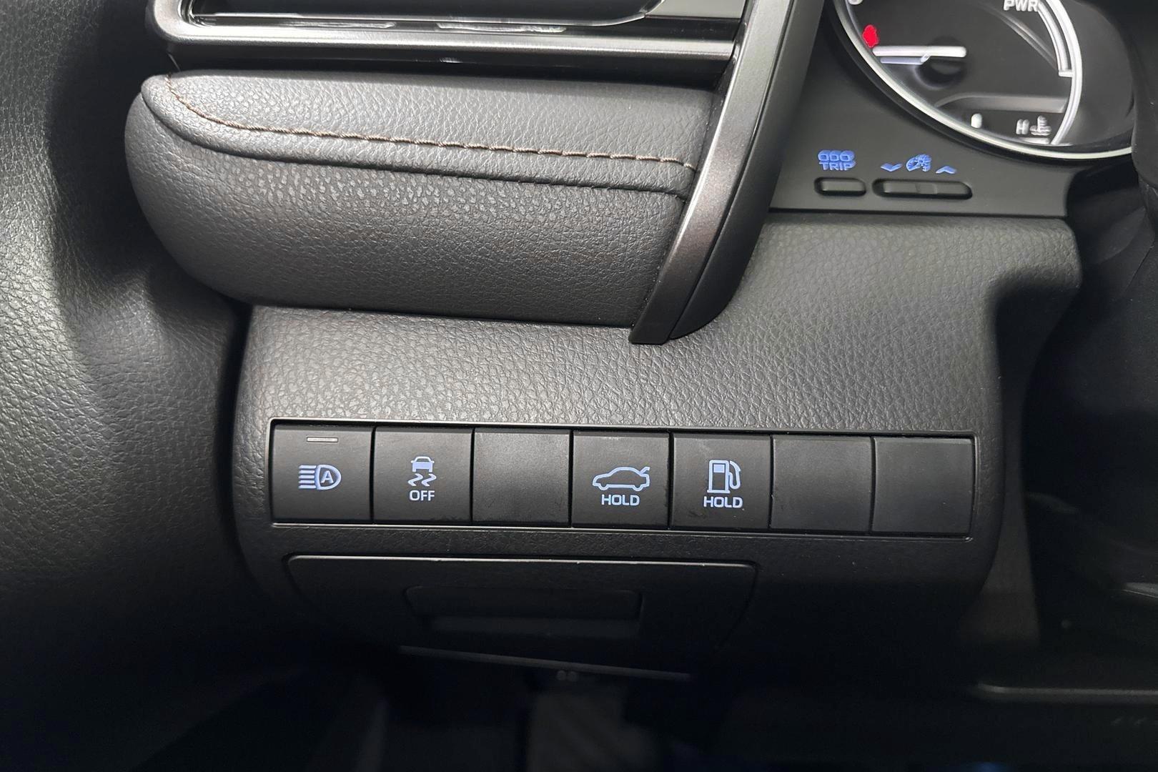 Toyota Camry 2020
