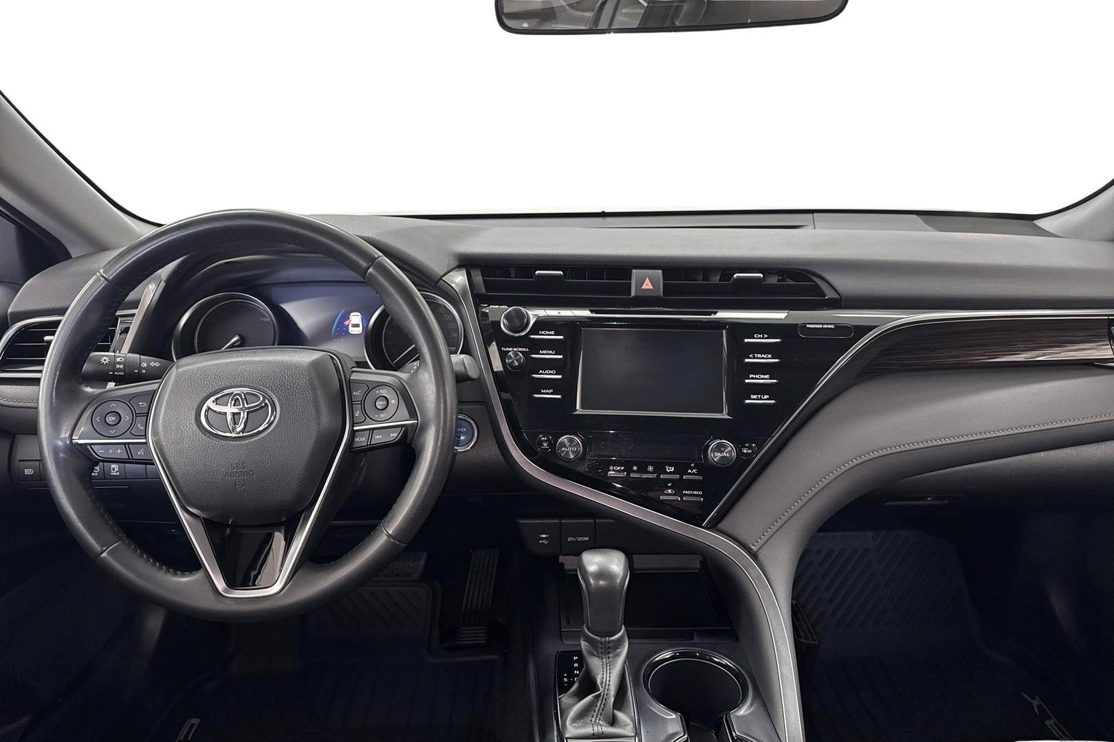 Toyota Camry 2020