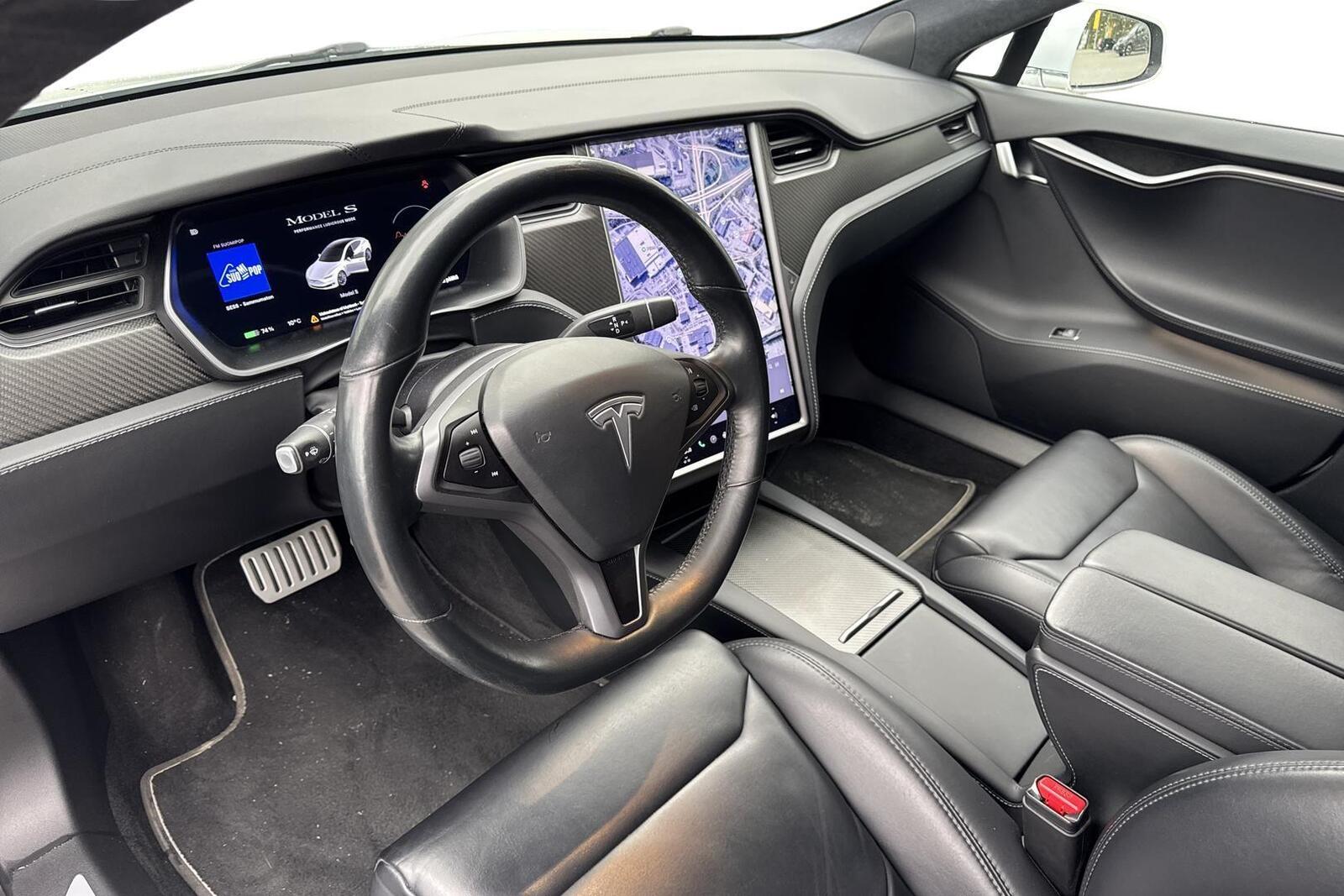 Tesla Model S 2020