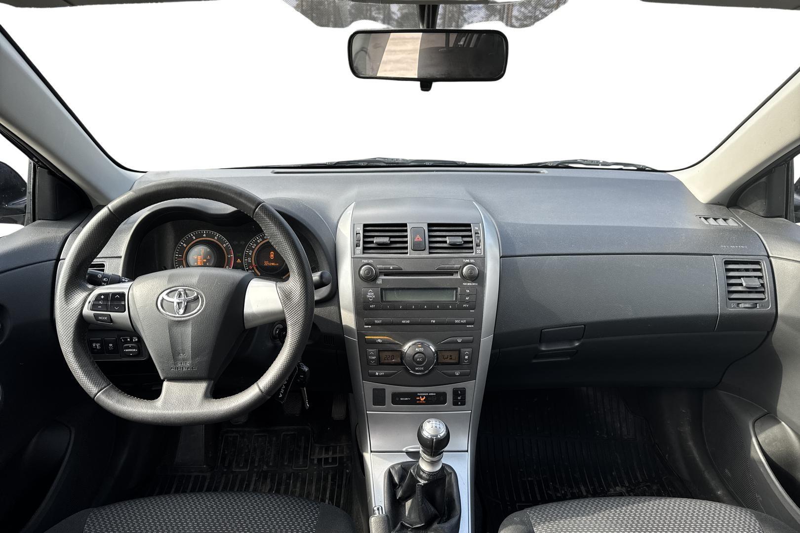 Toyota Corolla 2011
