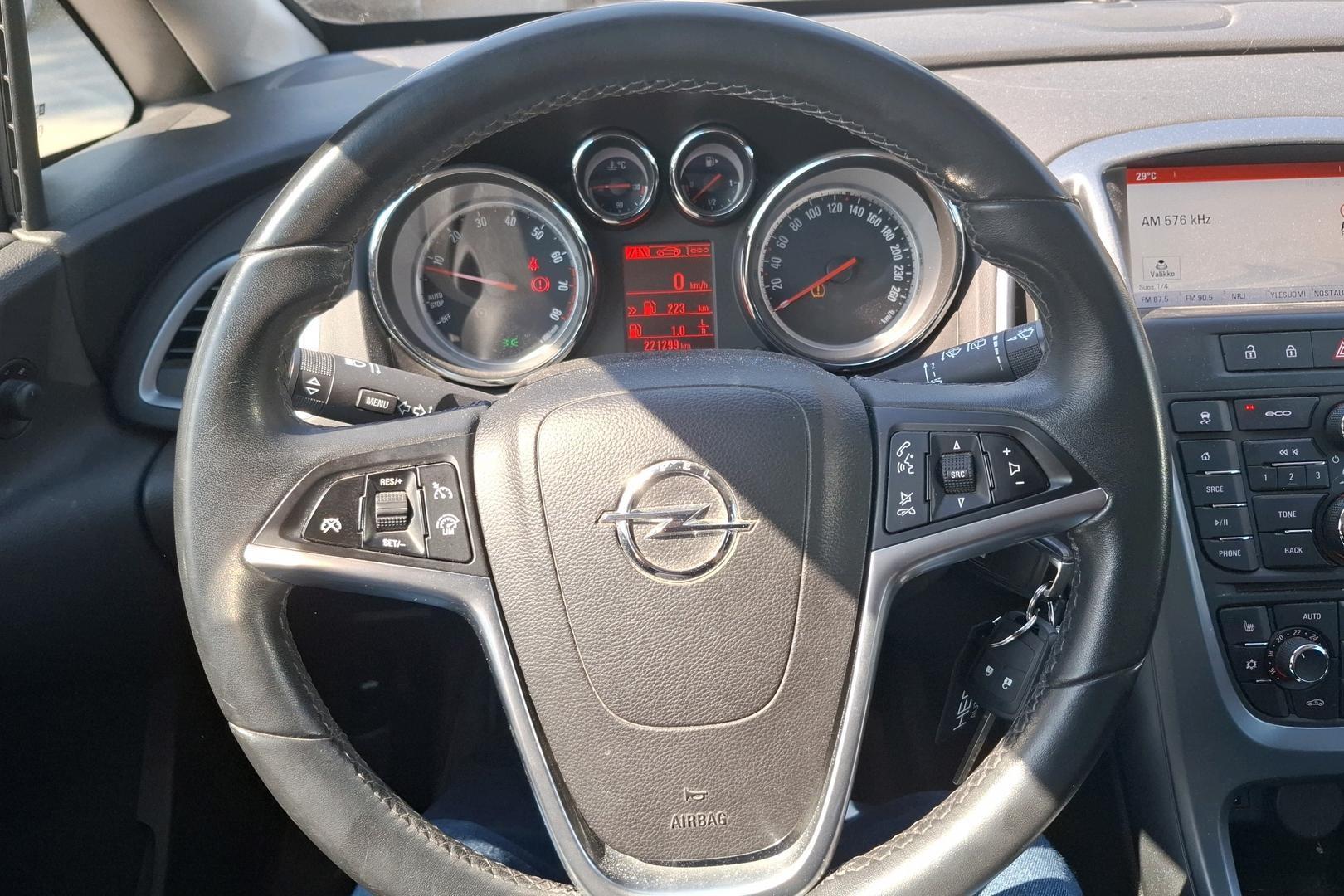 Opel Astra 2015