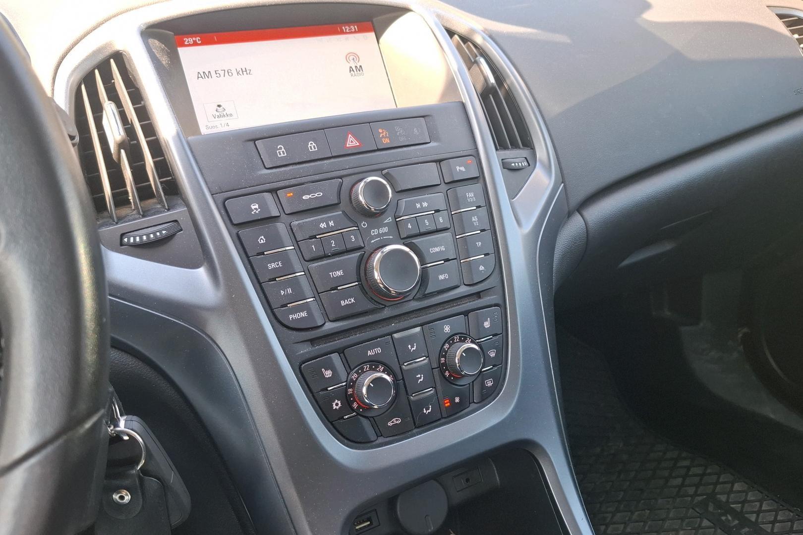 Opel Astra 2015
