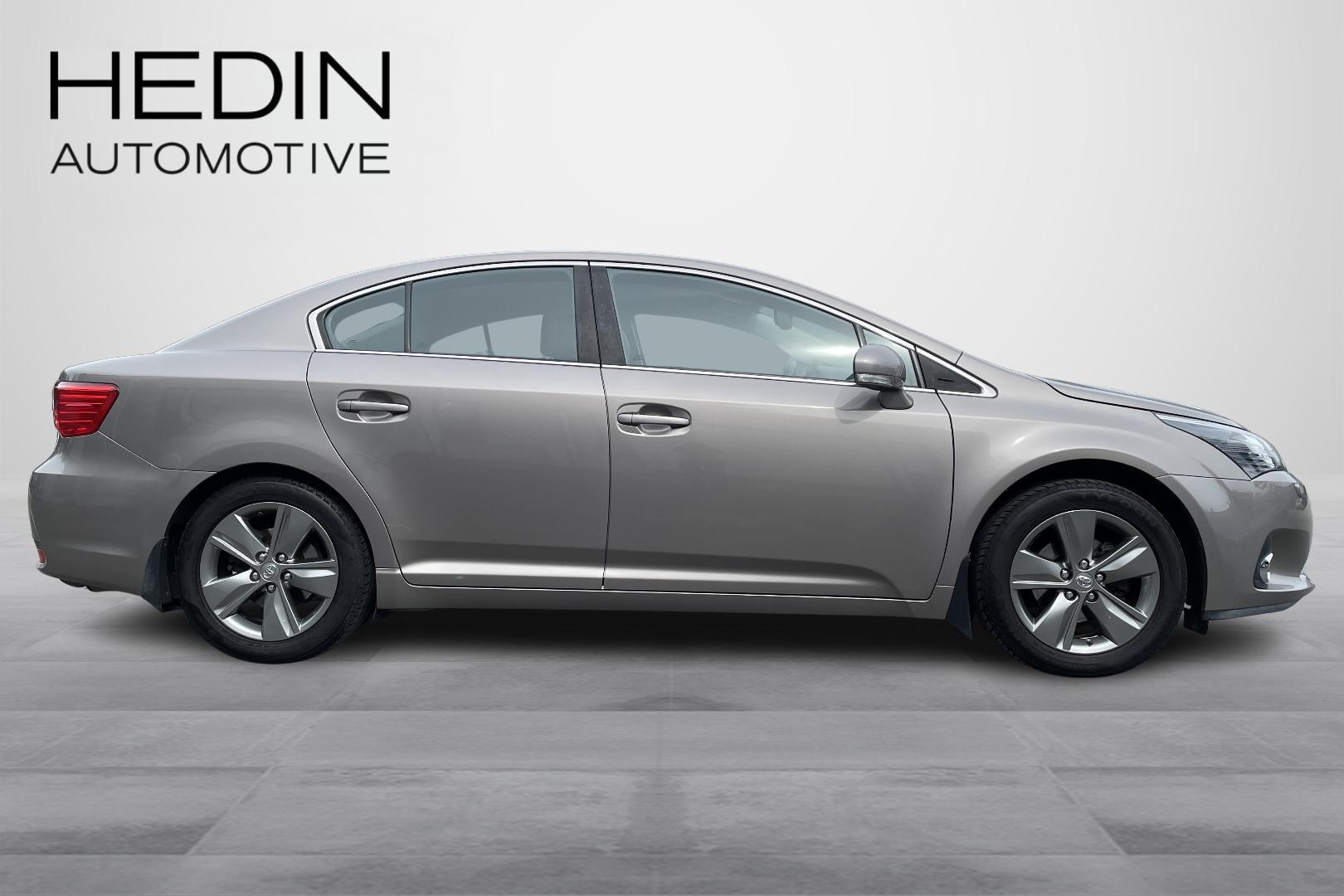 Toyota Avensis 6