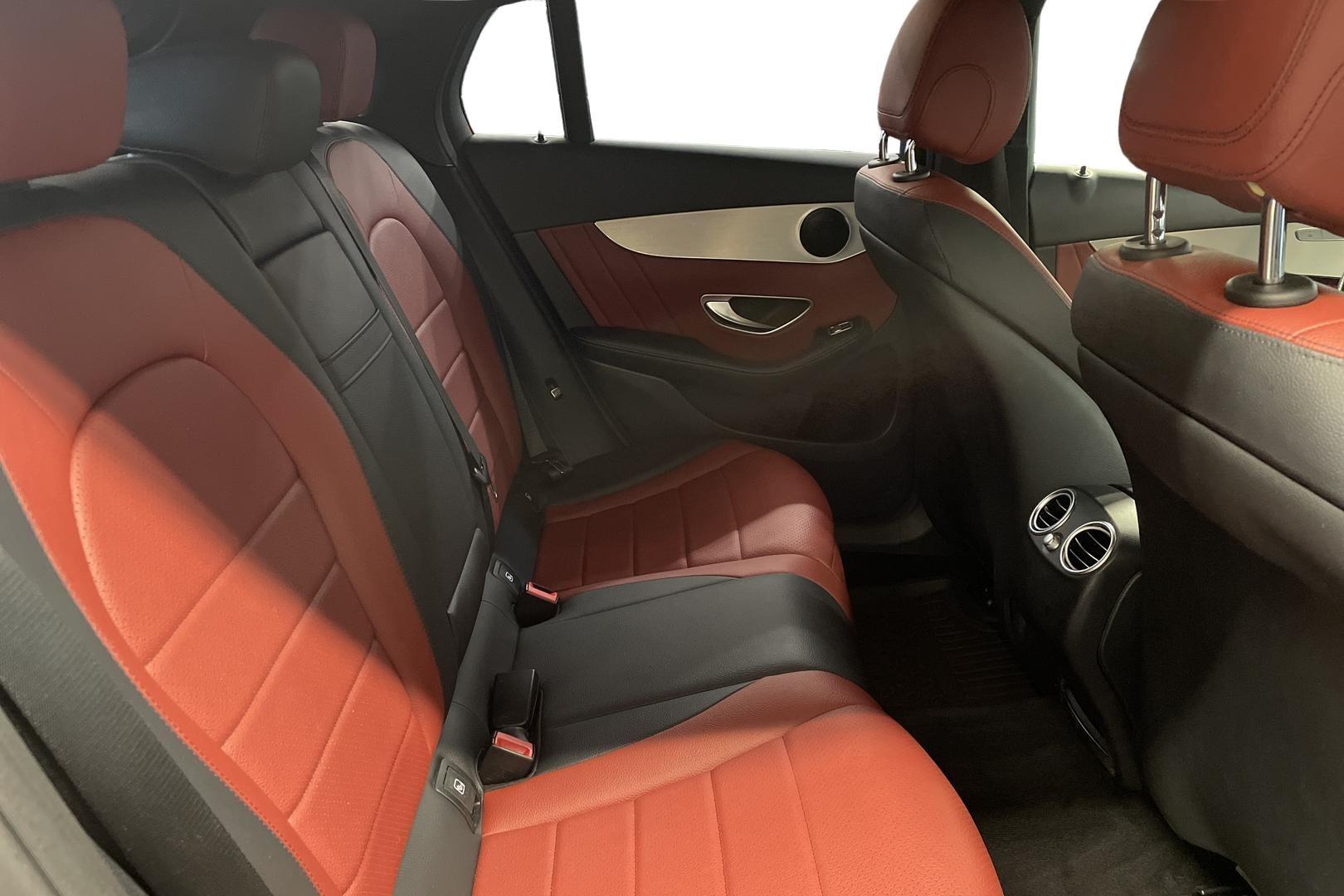 Mercedes-Benz GLC 12