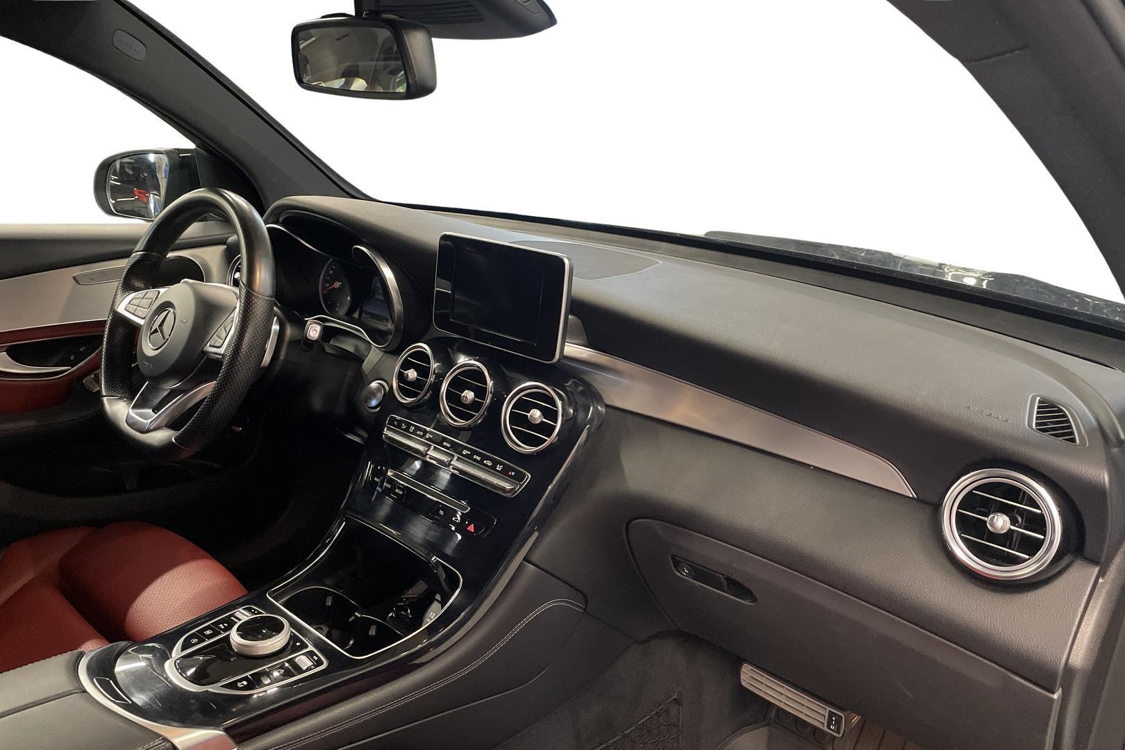 Mercedes-Benz GLC 13