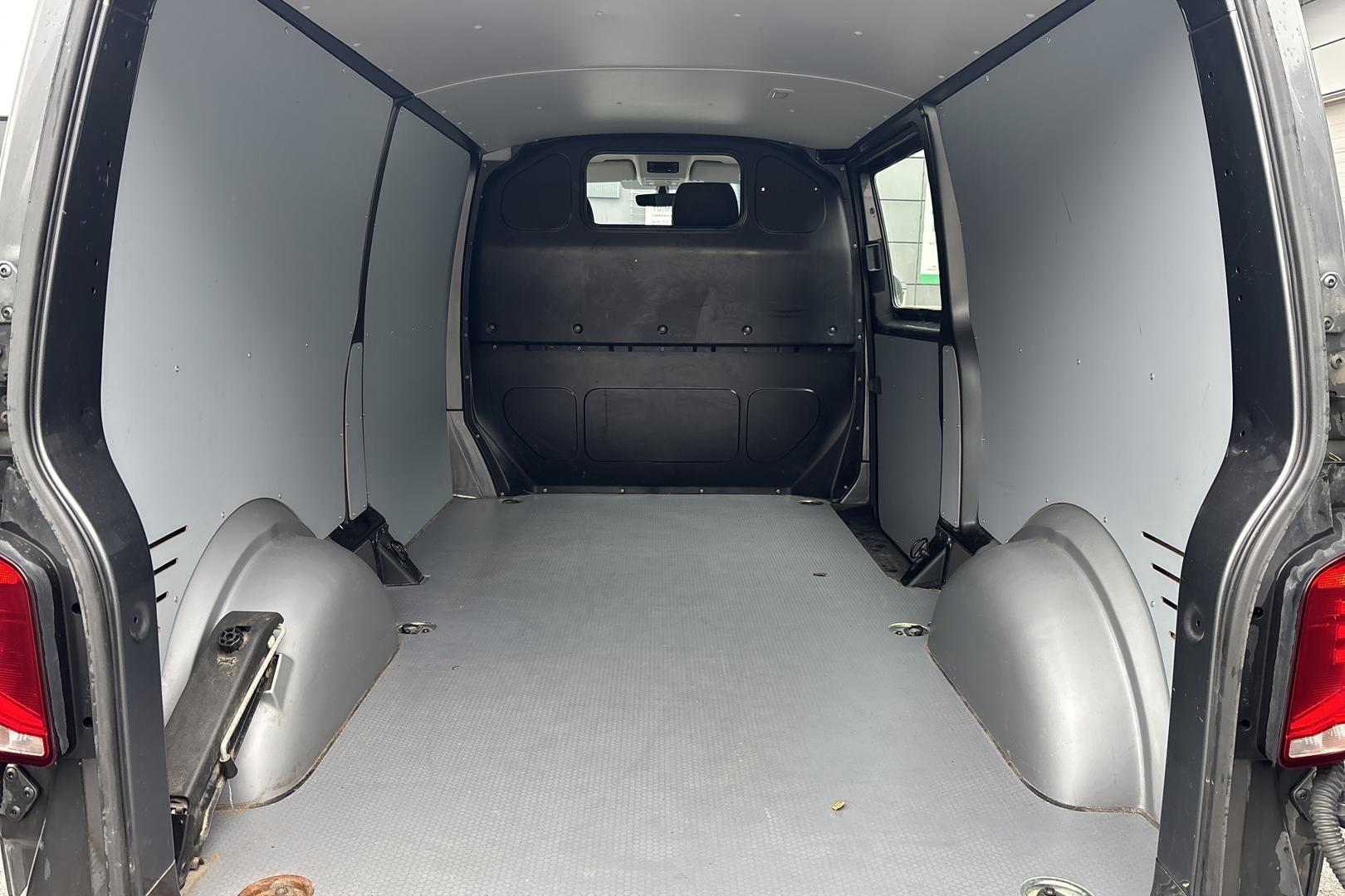 Volkswagen Transporter 5