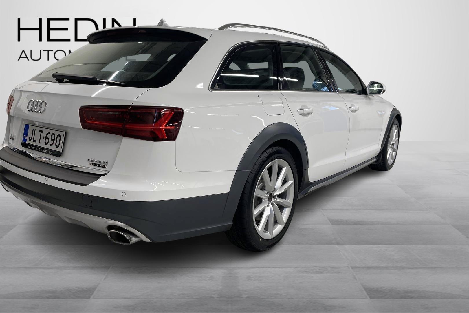 Audi A6 allroad quattro 2016