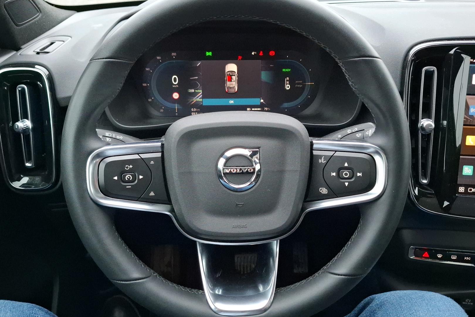 Volvo C40 2022