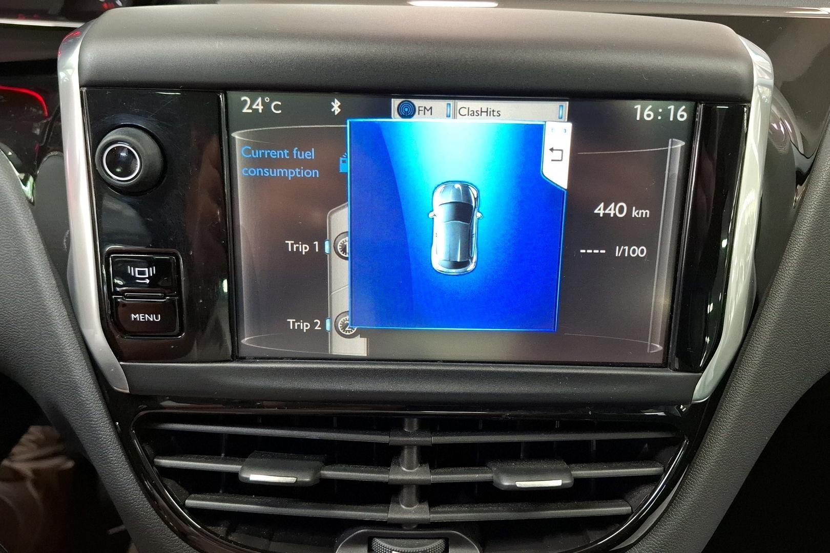 PEUGEOT 208 2013