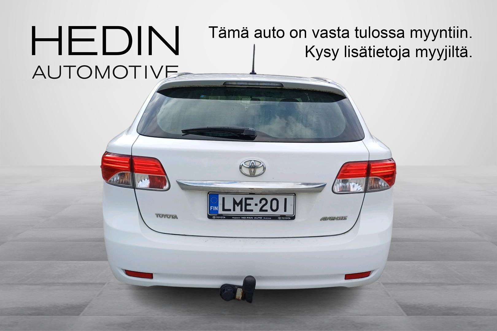 TOYOTA AVENSIS 2013