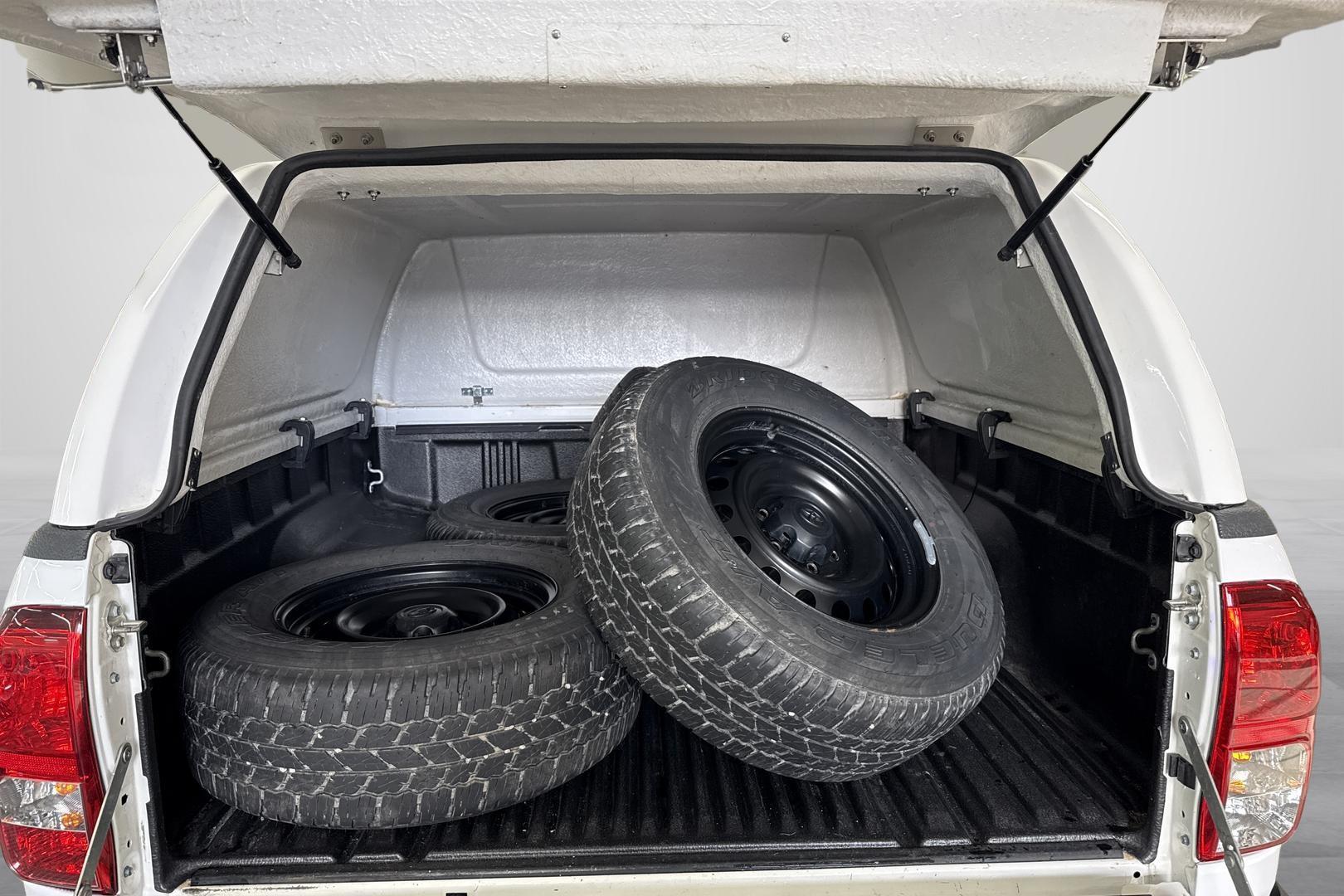 TOYOTA Hilux 2022
