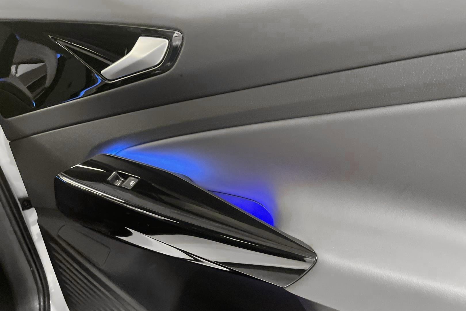 VOLKSWAGEN ID.4 2024