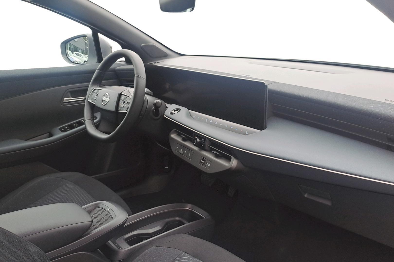NISSAN Leaf 2026