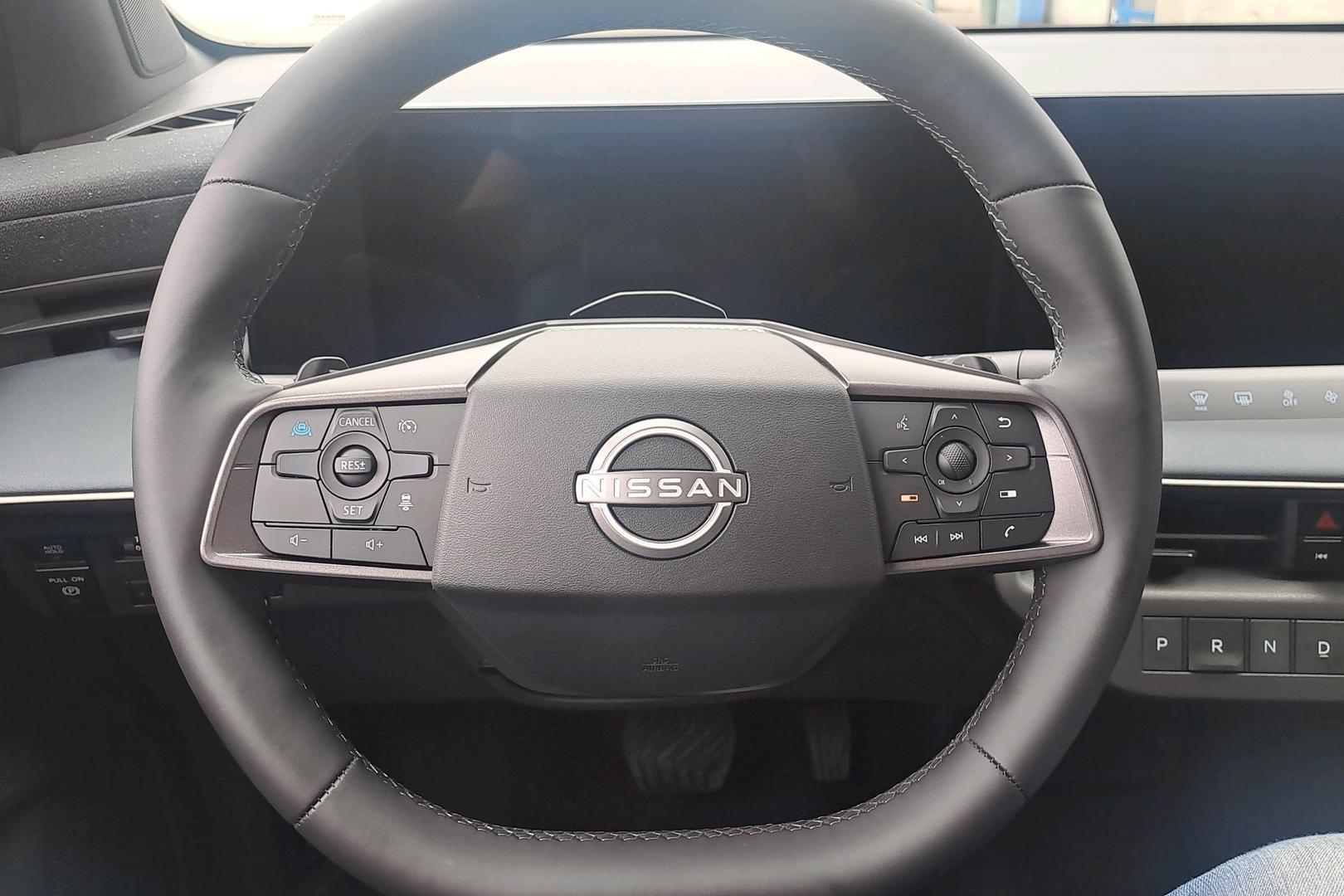 NISSAN Leaf 2026