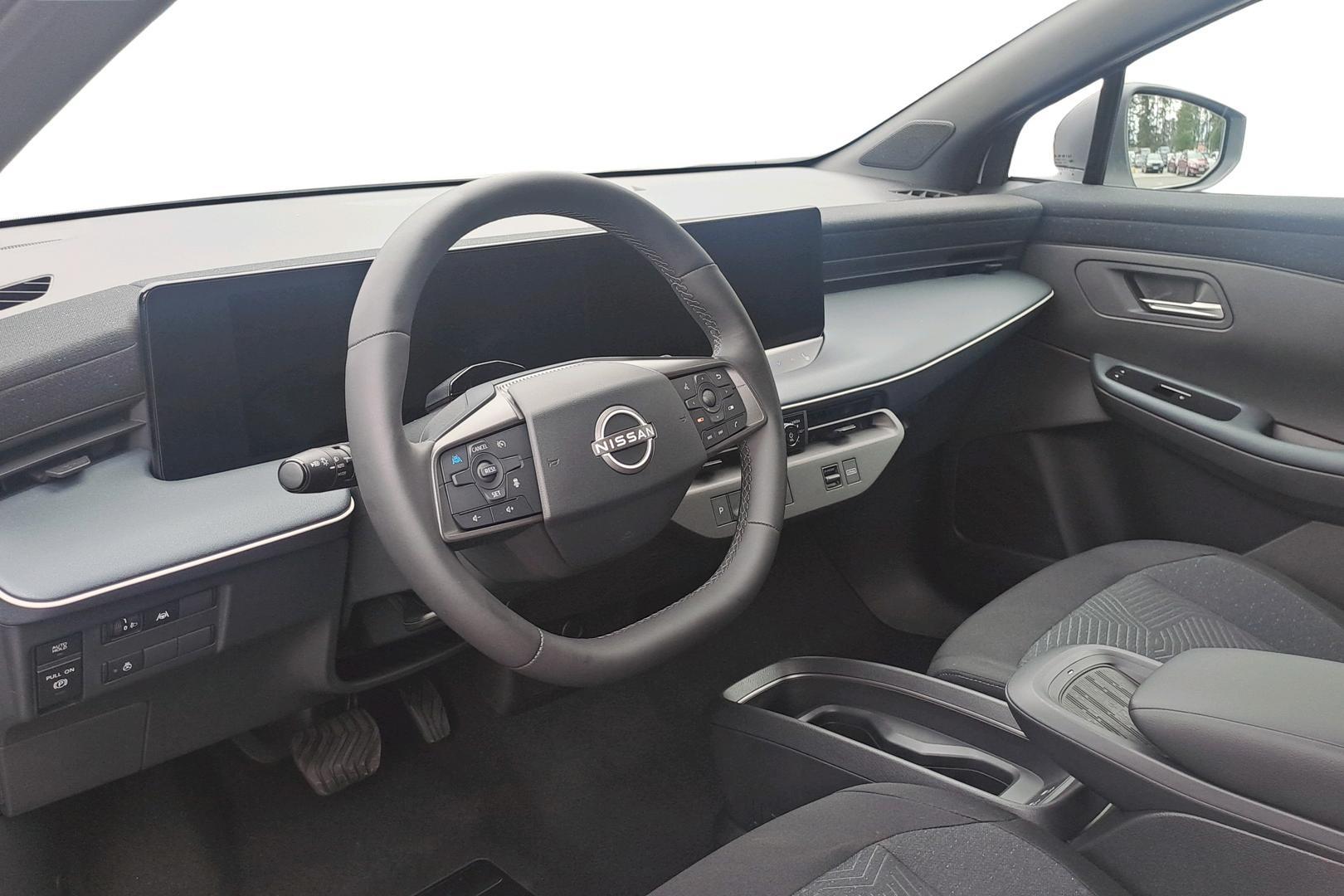 NISSAN Leaf 2026