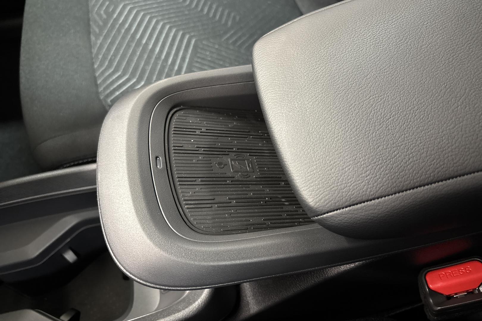 NISSAN Leaf 18