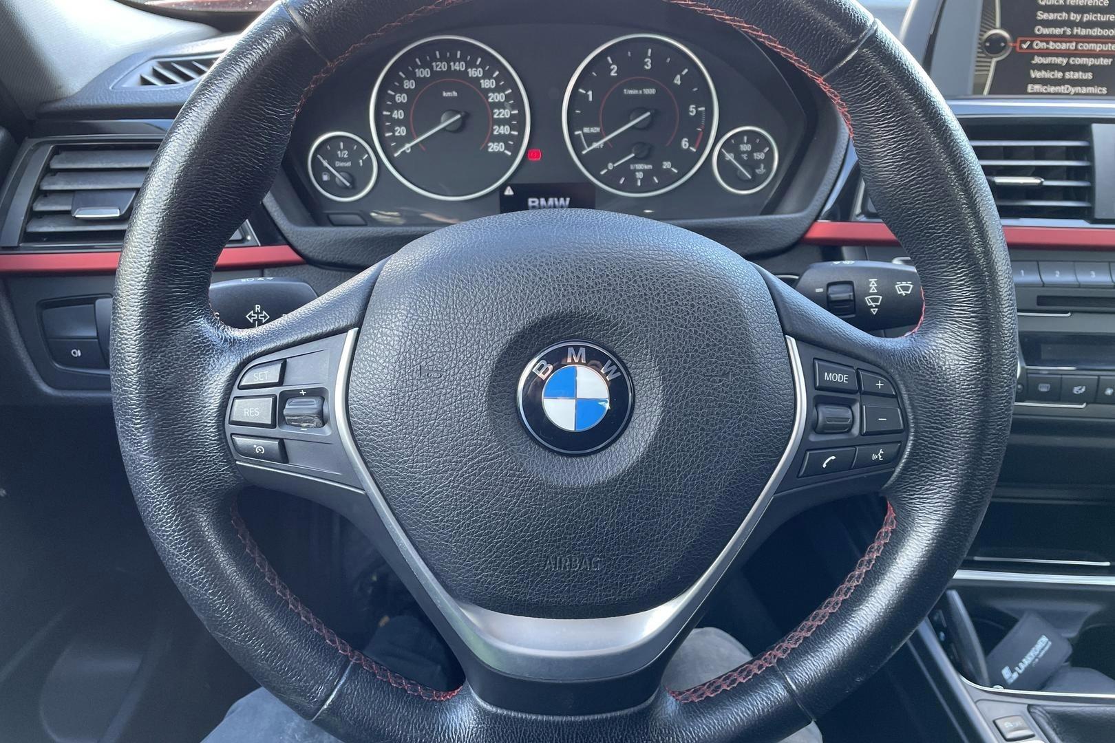 BMW 320 2013