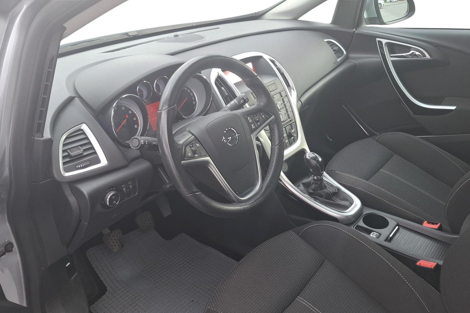 Opel Astra 7