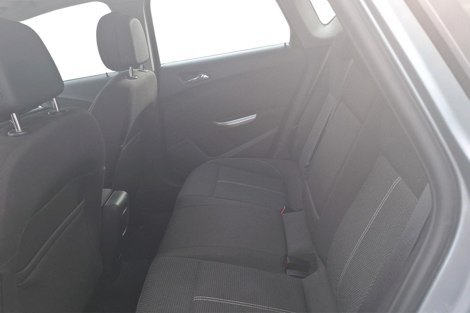Opel Astra 9