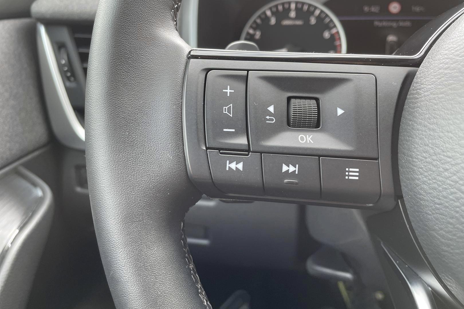 NISSAN Qashqai 2025