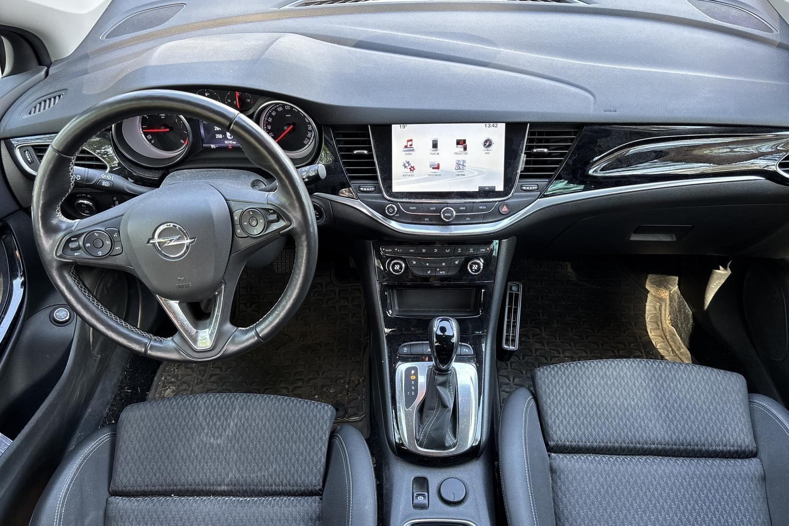 OPEL ASTRA 2019