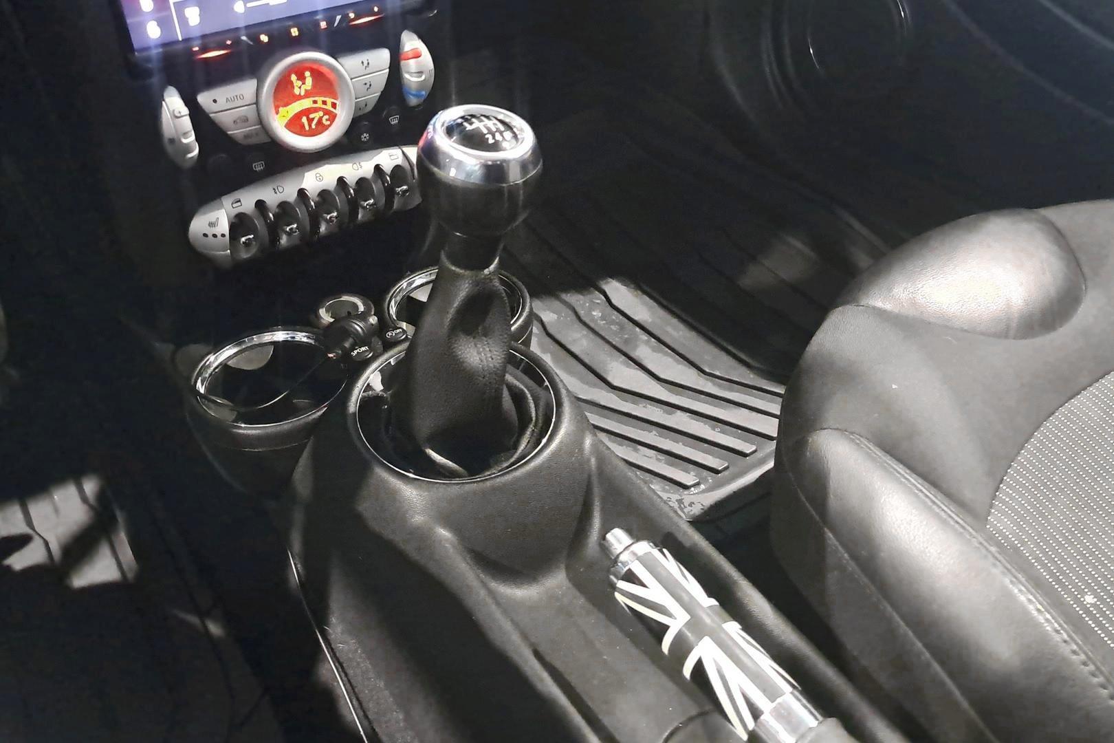 MINI COOPER S 2010