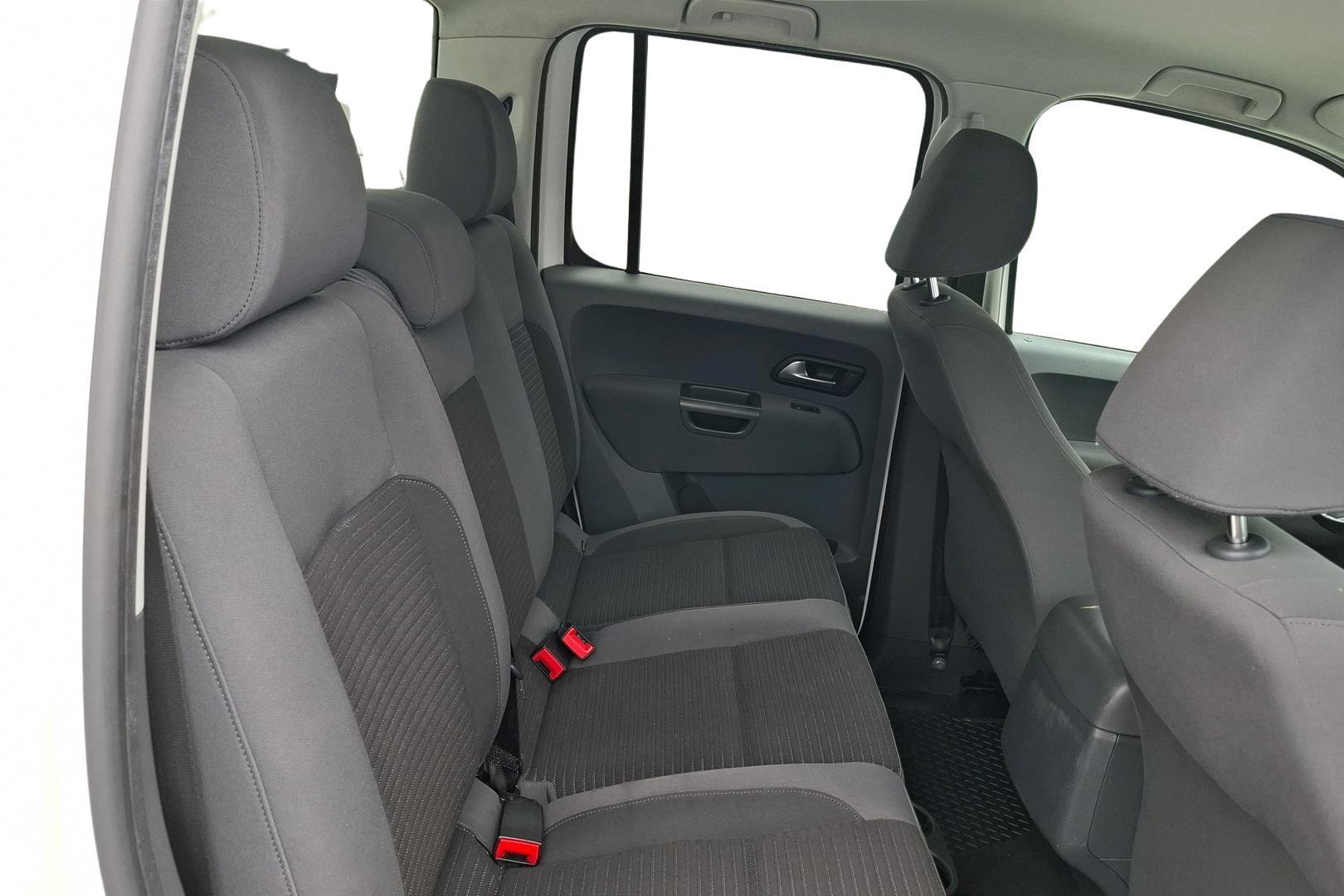 VOLKSWAGEN Amarok 2014