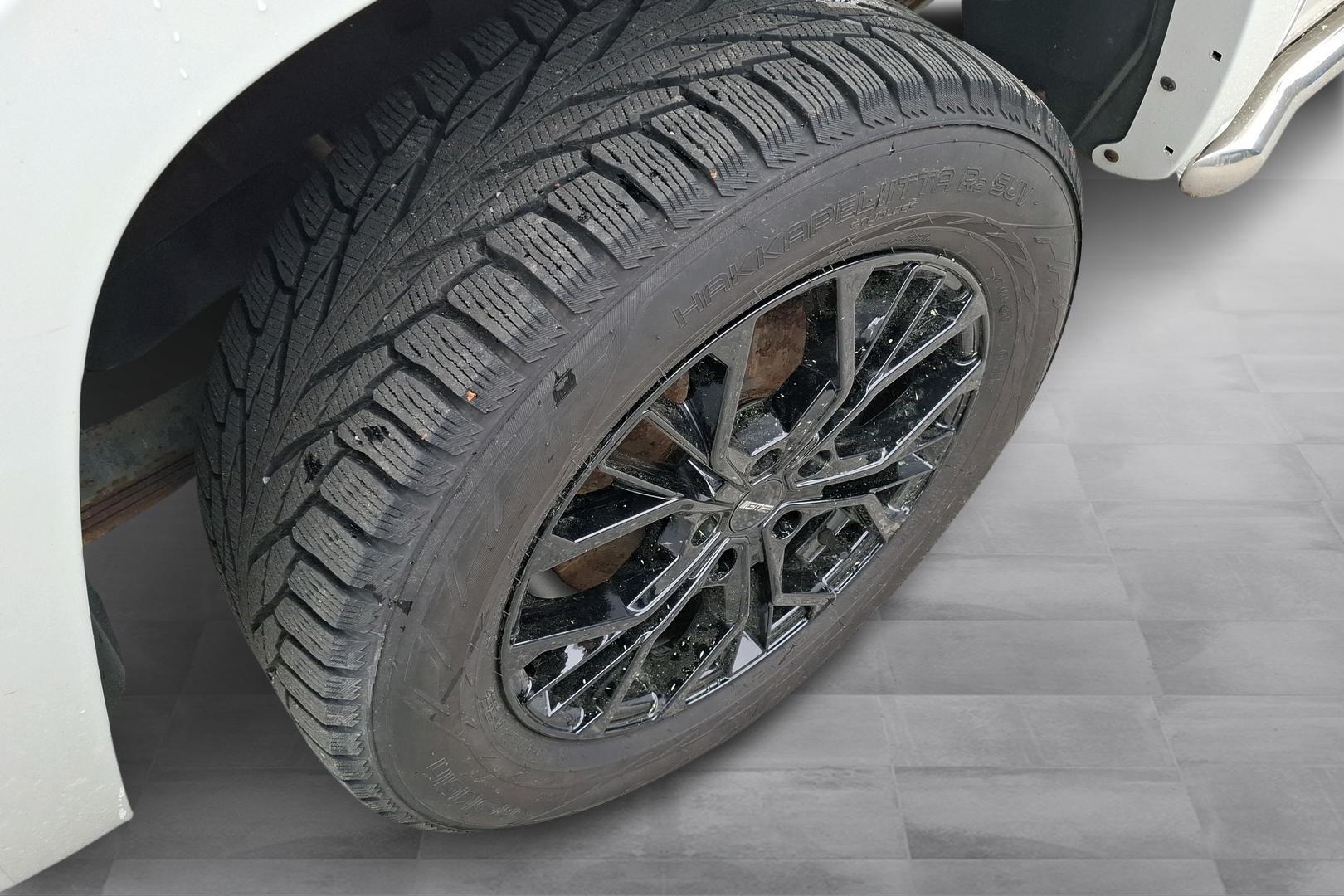 VOLKSWAGEN Amarok 2014