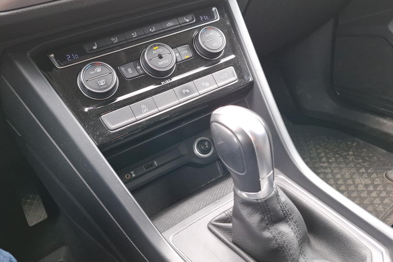 Volkswagen Touran 2015