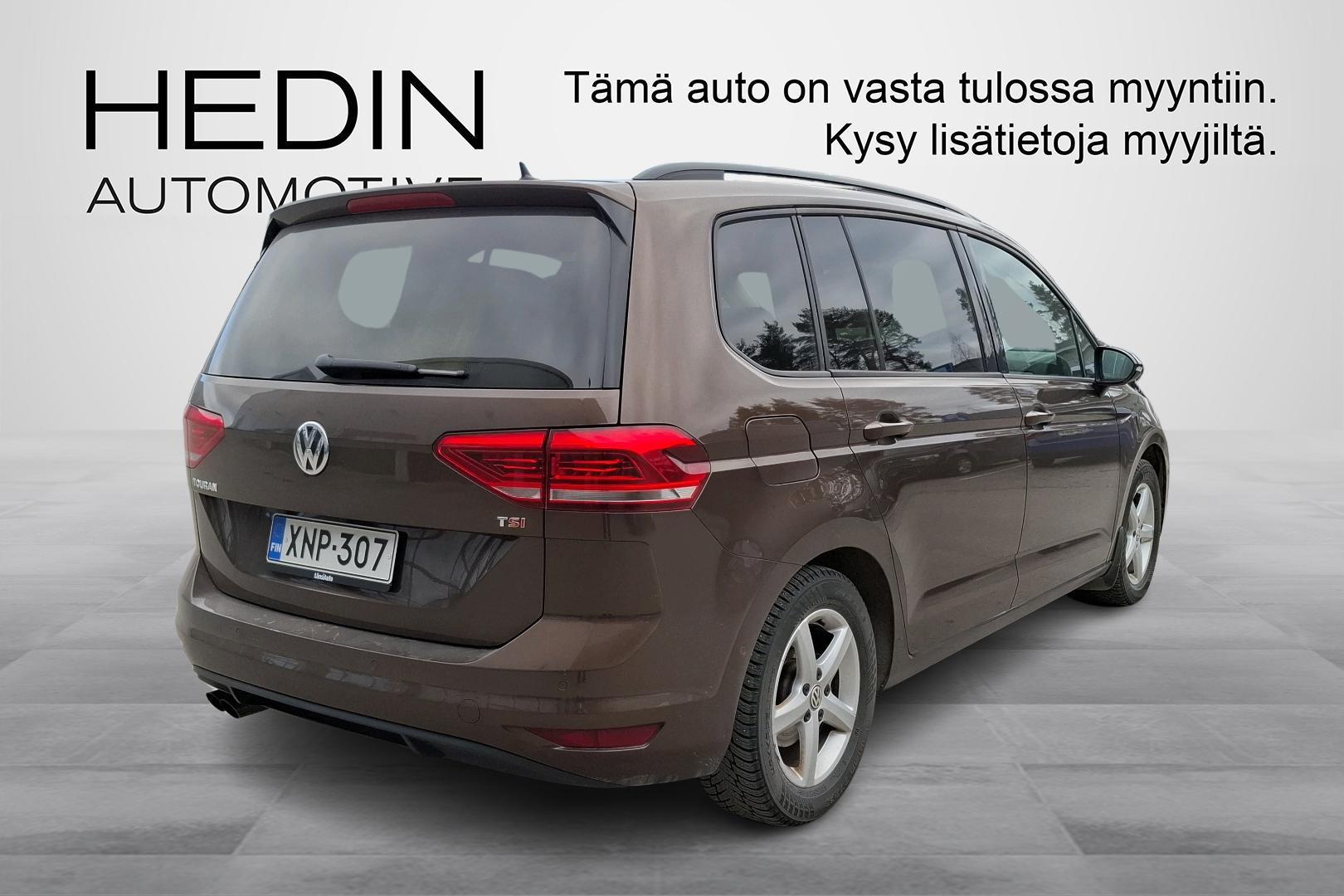 Volkswagen Touran 2015