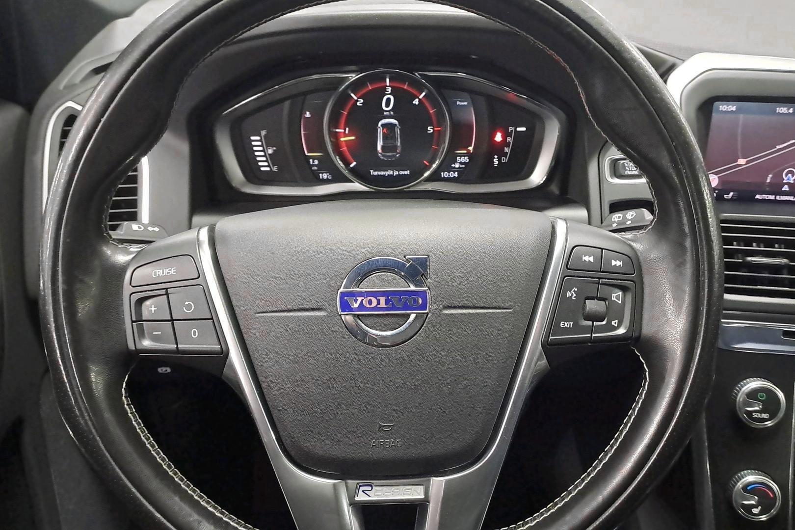 VOLVO XC60 15