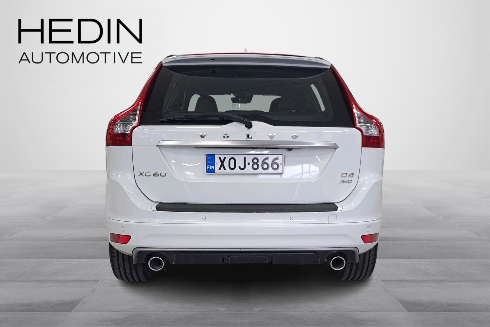 VOLVO XC60 4