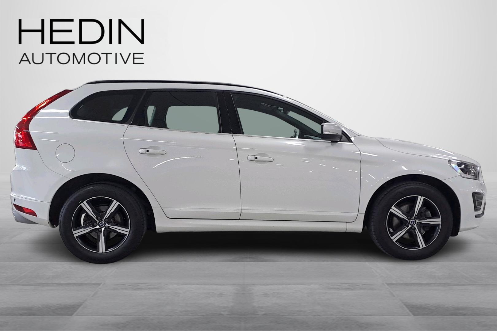VOLVO XC60 8