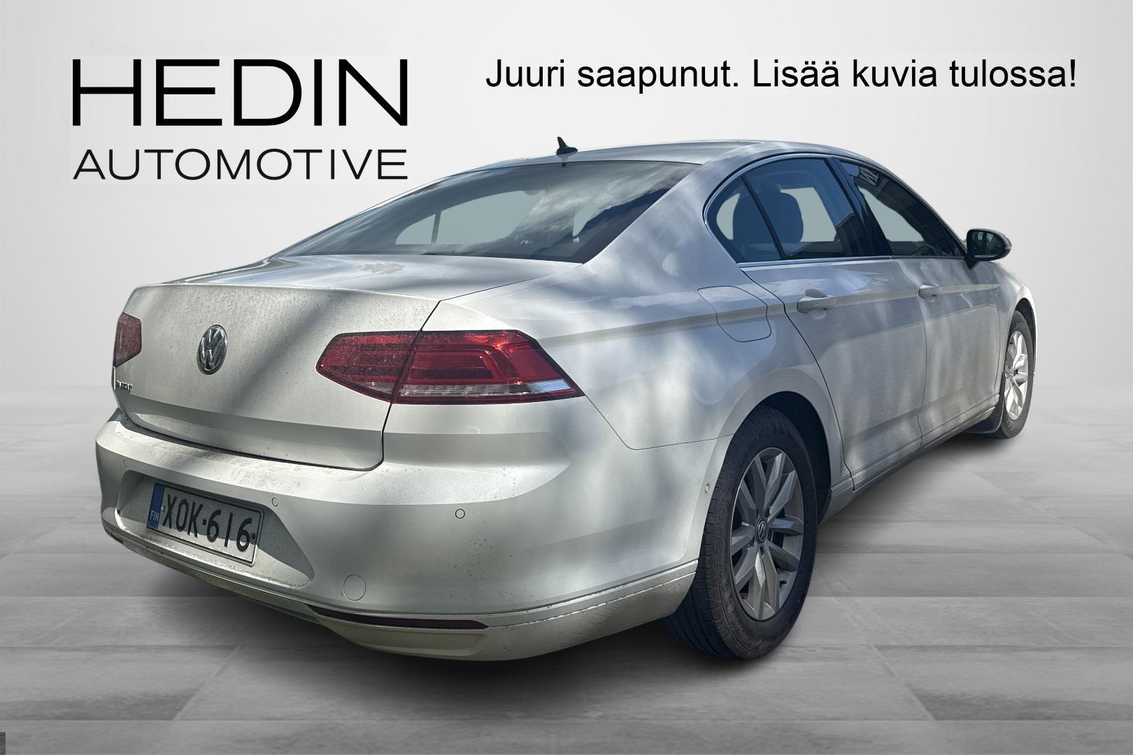 VOLKSWAGEN PASSAT 2018