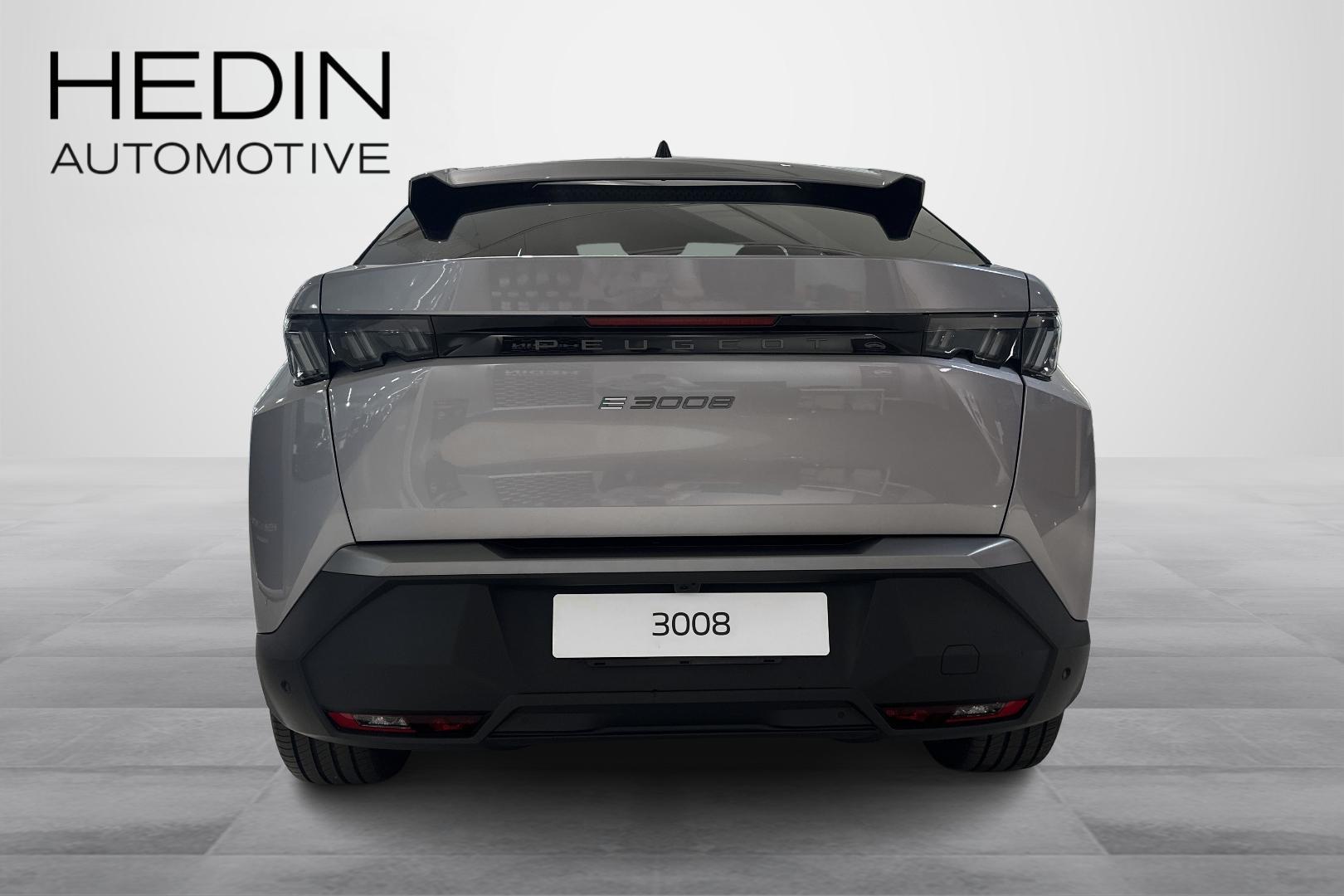 Peugeot E-3008 2025