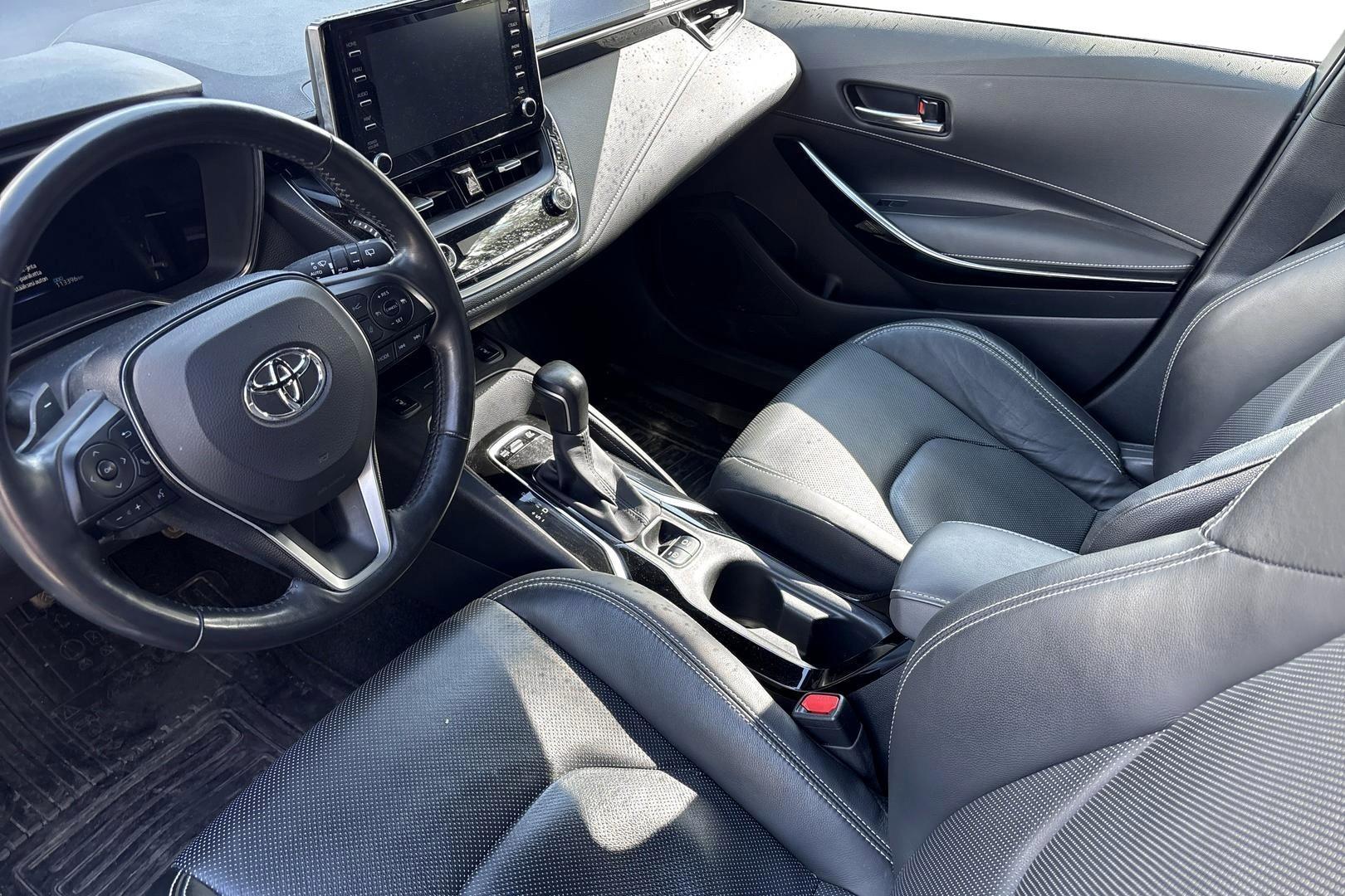 TOYOTA COROLLA 2019