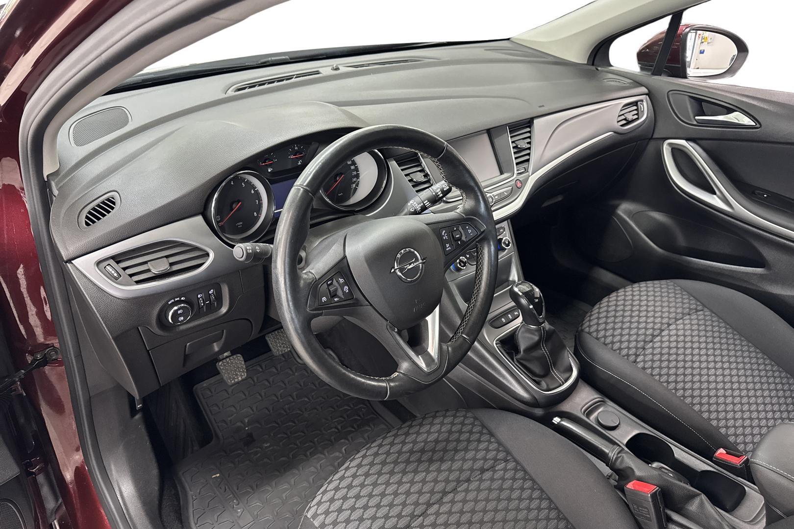 Opel Astra 2018