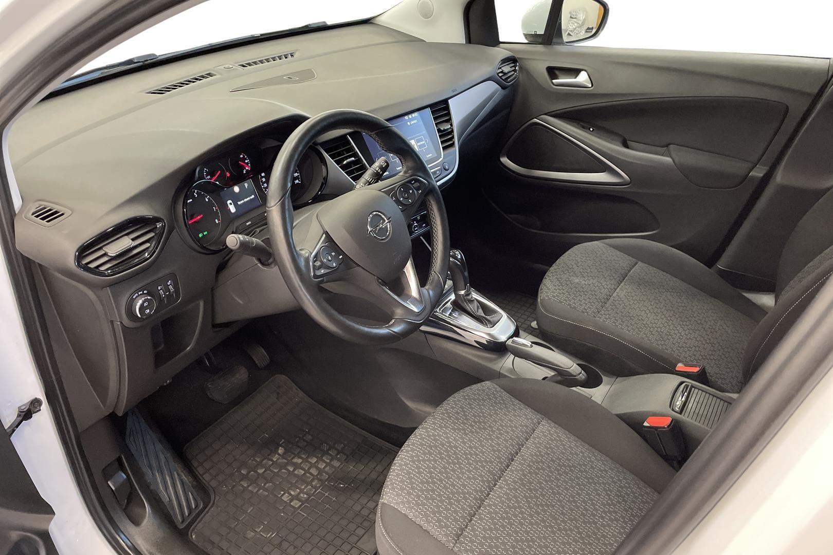 Opel Crossland X 2017