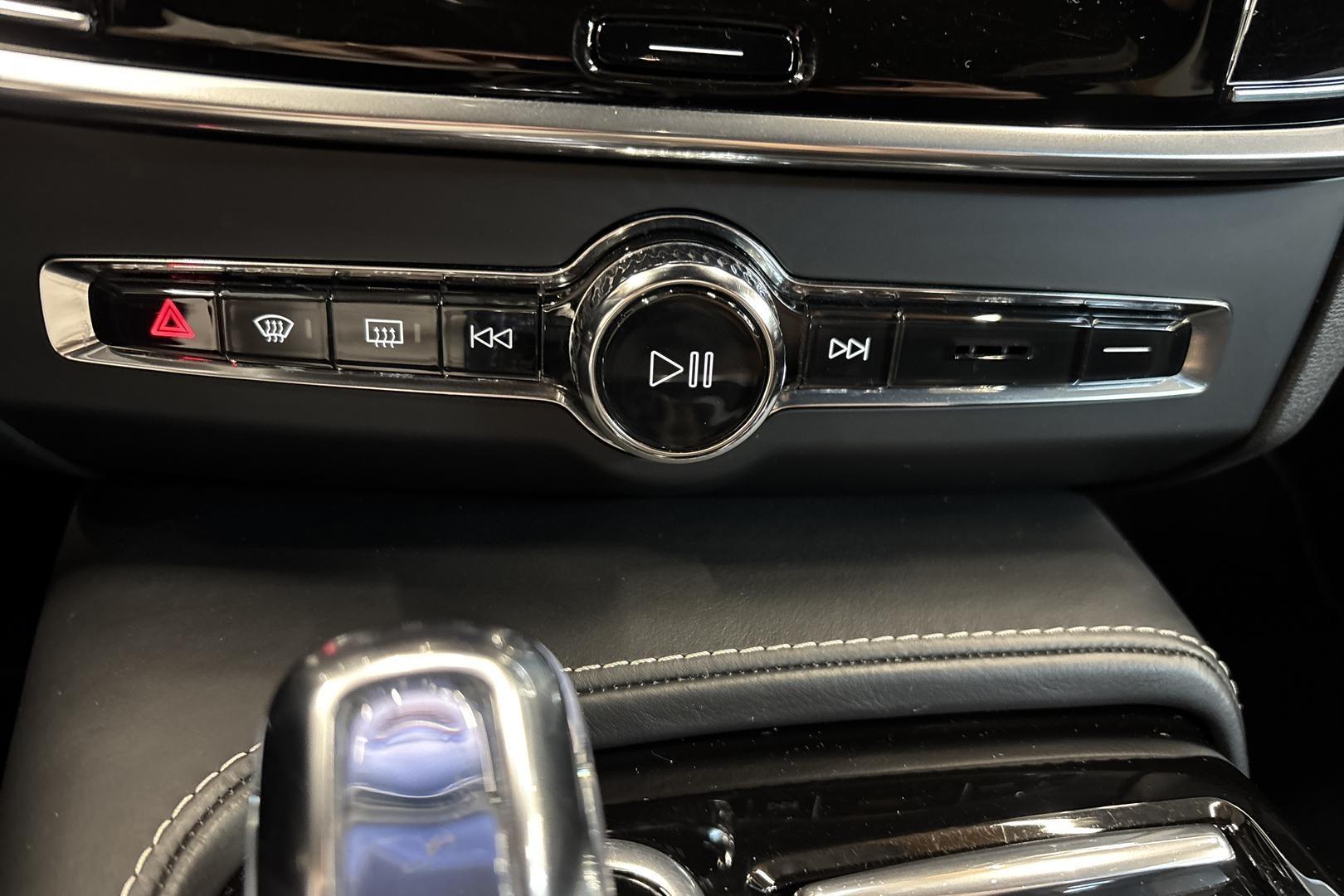 Volvo S90 2019