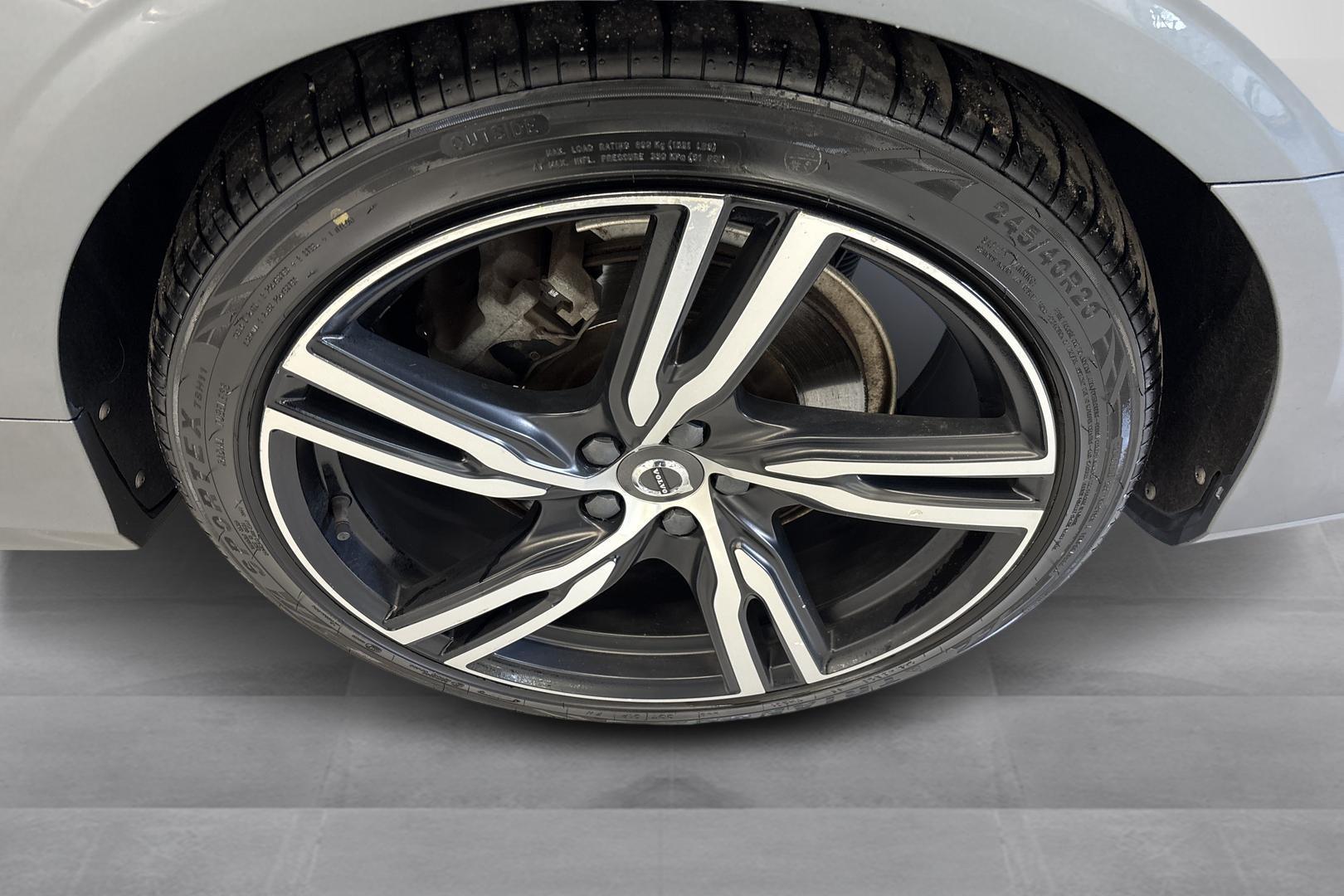 Volvo S90 2019