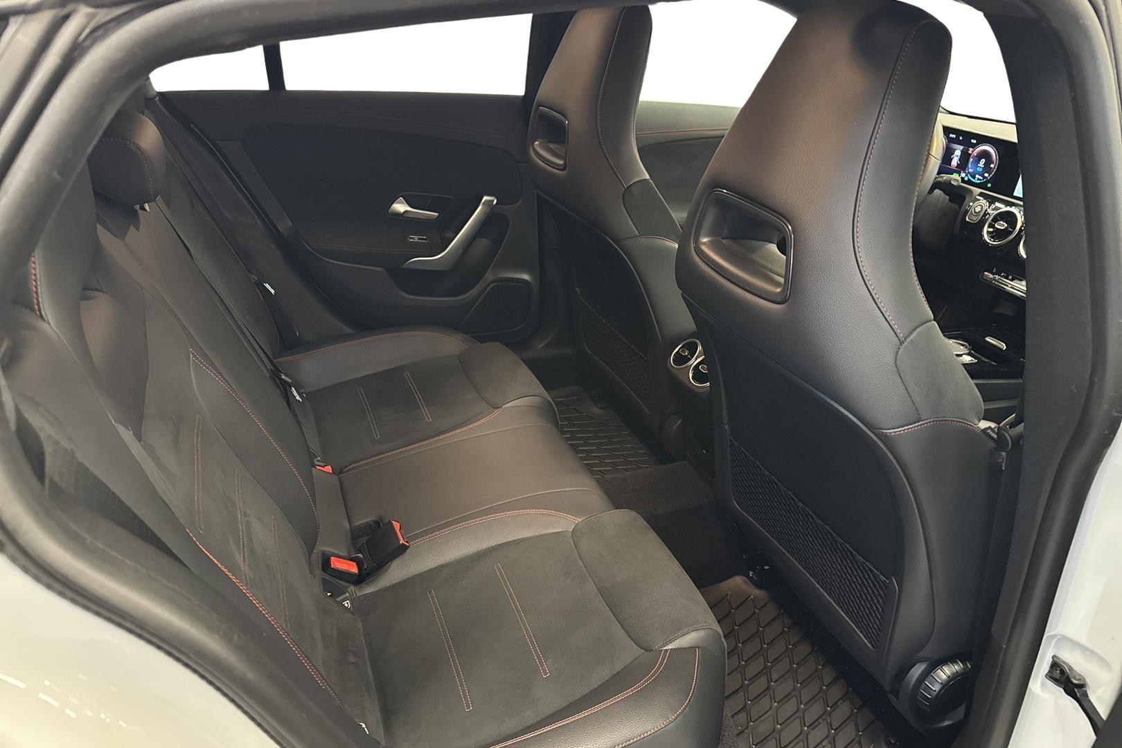 Mercedes-Benz CLA 2021