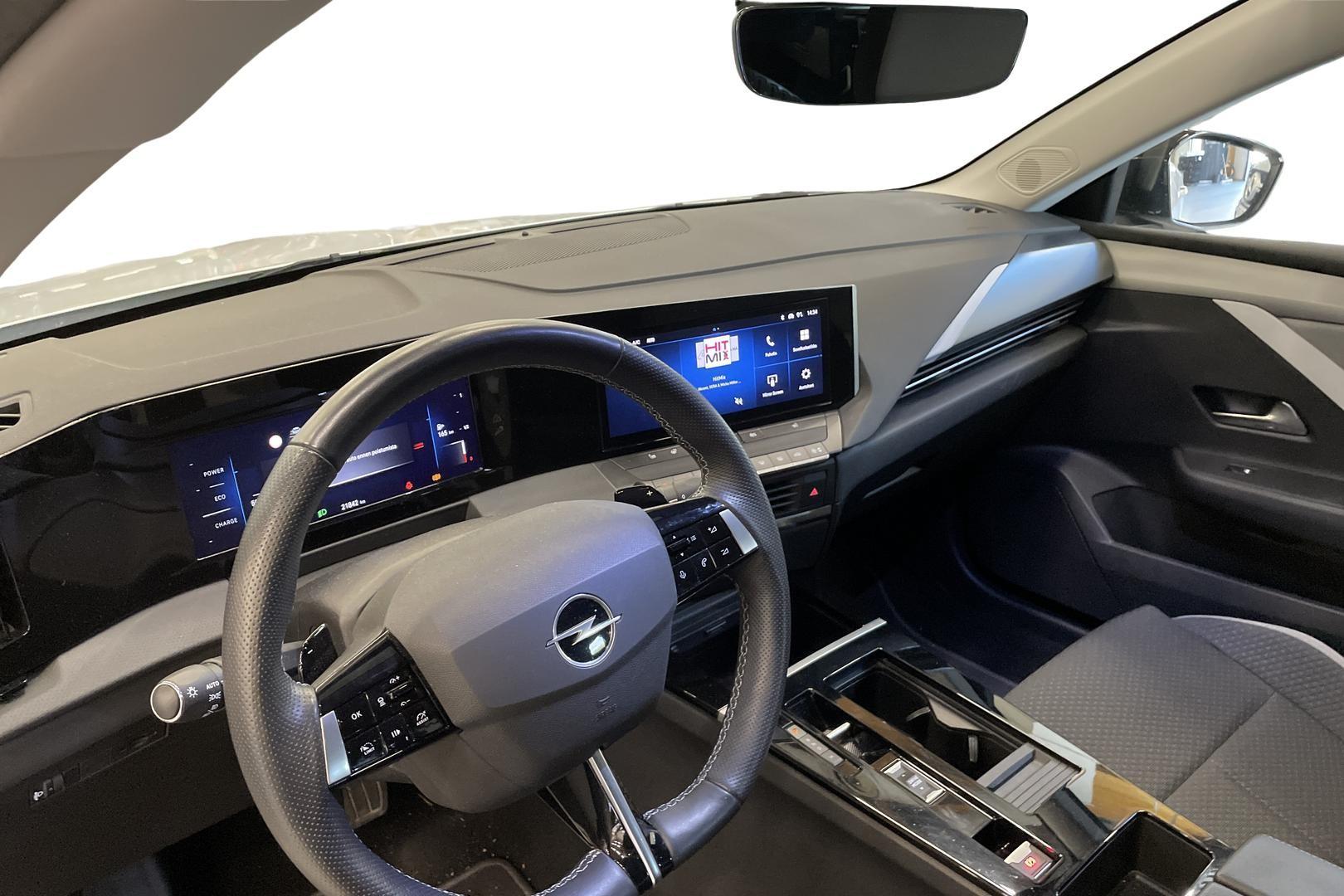 Opel Astra 2024