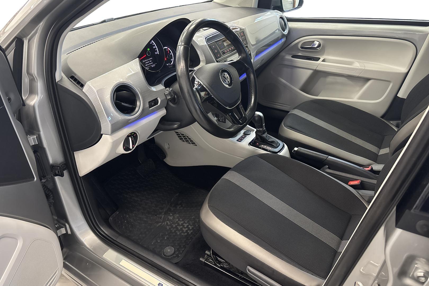 Volkswagen up! 2016